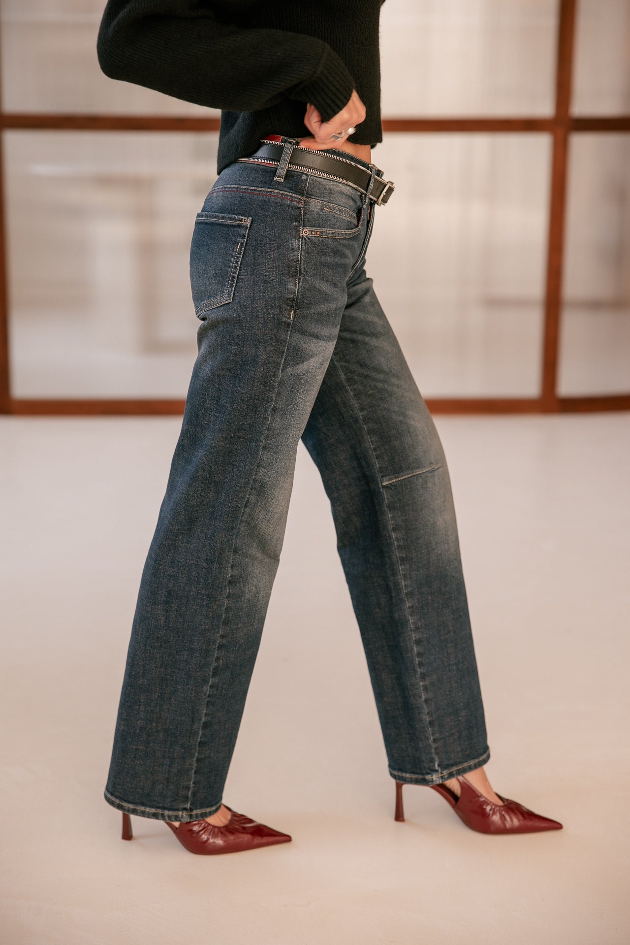 
              

Vaqueros rectos de tiro medio Mujer Hannah midiego | Freeman T. Porter
            