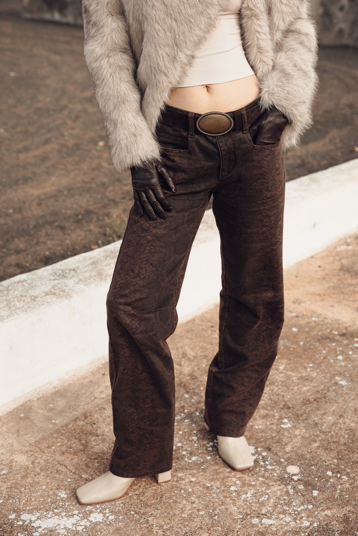 

Jeans direitos de cintura média Mulher Hannah Insider brown | Freeman T. Porter