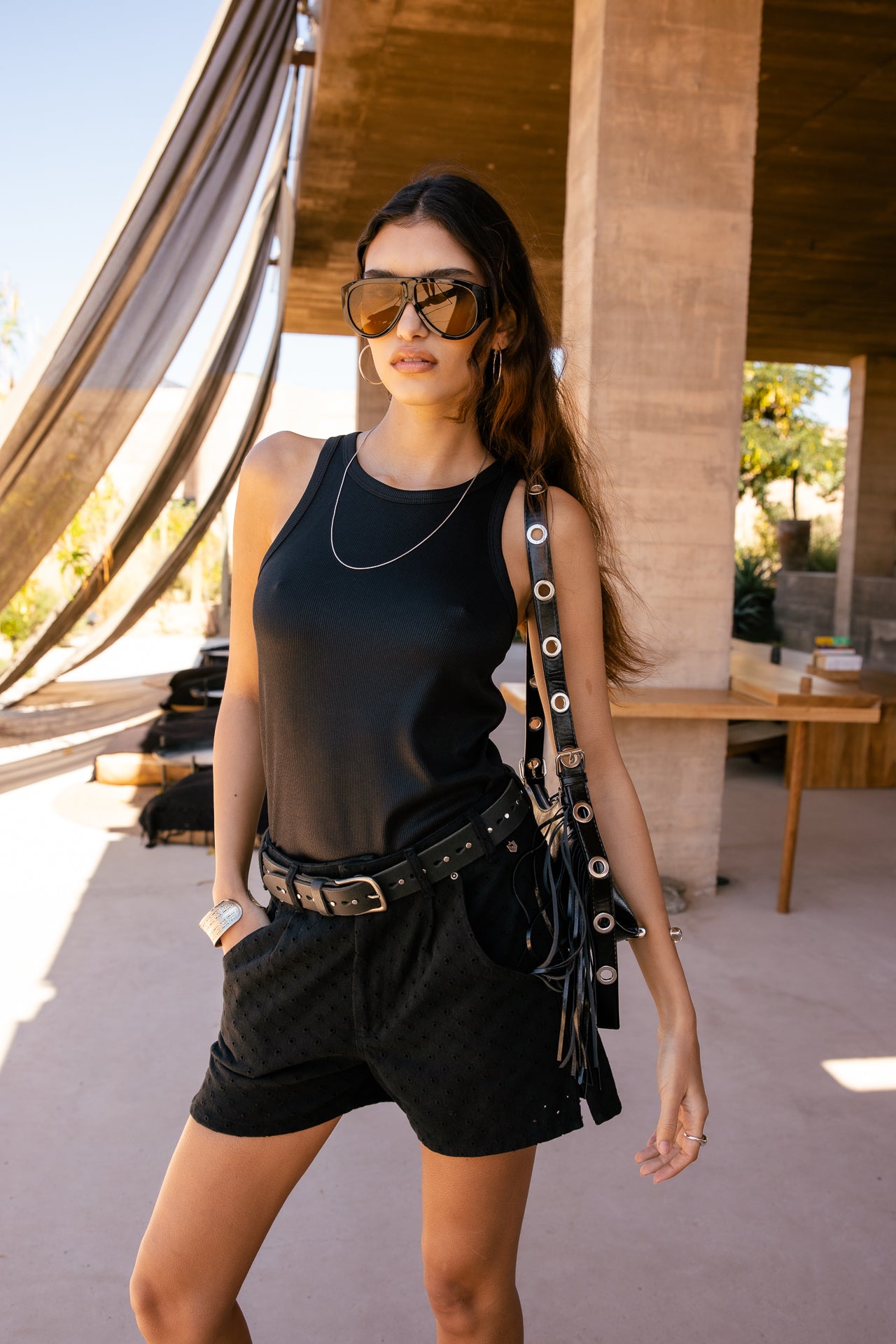 

Kurze Hose mit hoher Taille und Broderie Anglaise Damen Jade Beatnik black | Freeman T. Porter