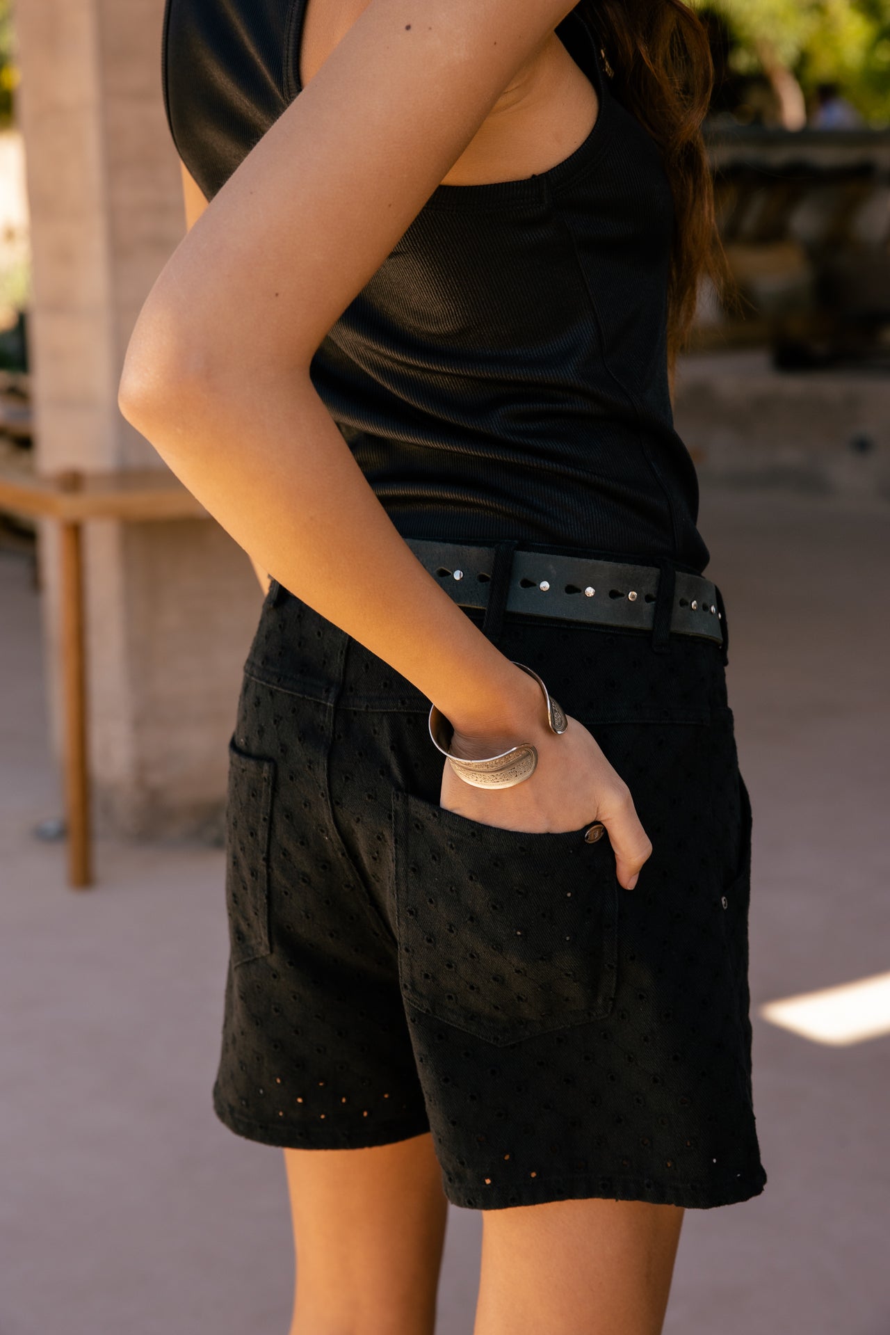 

Kurze Hose mit hoher Taille und Broderie Anglaise Damen Jade Beatnik black | Freeman T. Porter