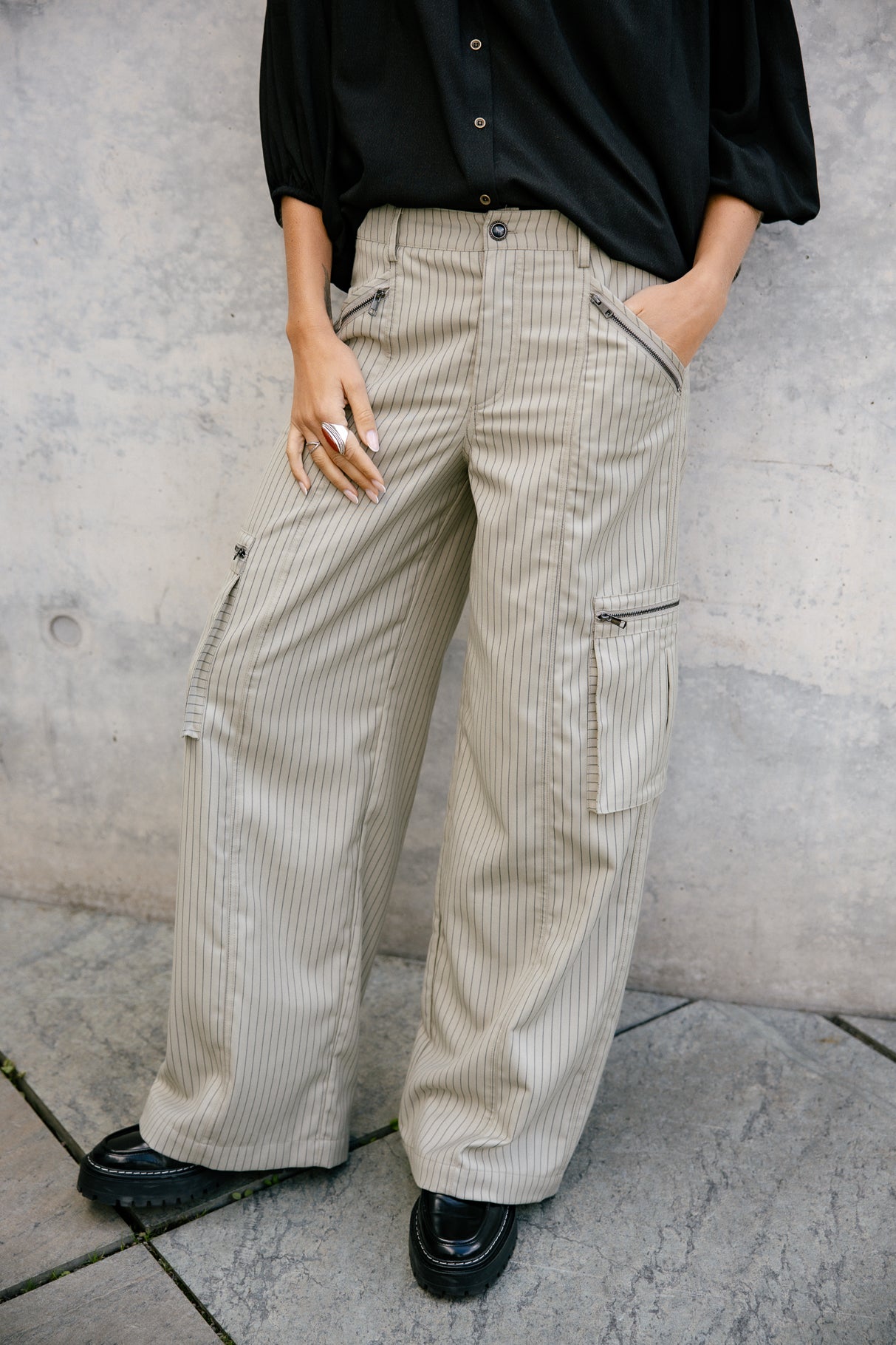 

Wide-leg pants Woman Giorgia Agafay light khaki | Freeman T. Porter