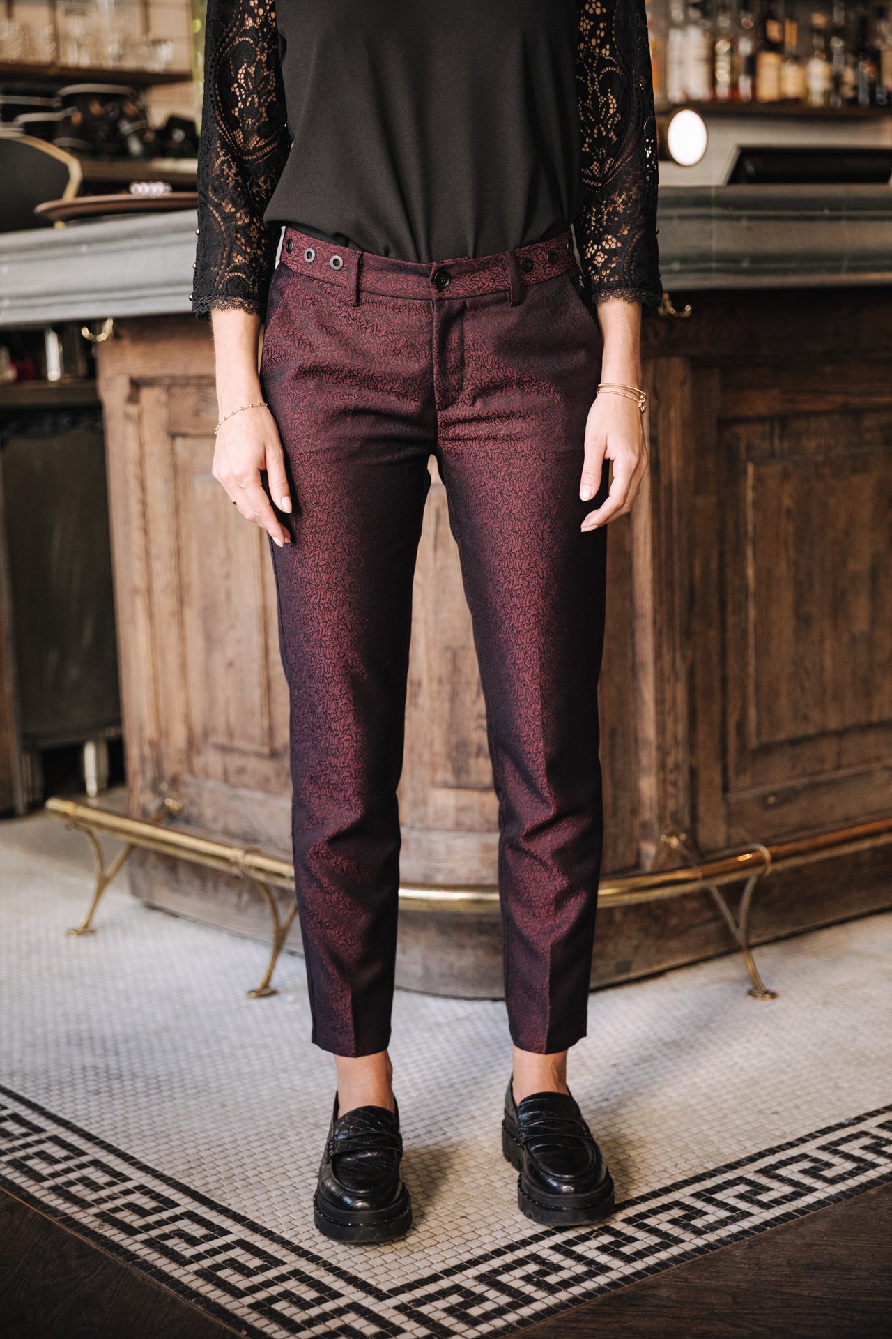 

Pantalon city slim Femme Claudia Darkside cabernet | Freeman T. Porter