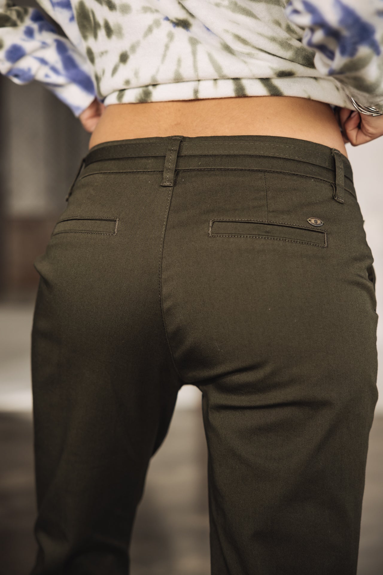 

Pantalones chinos Mujer Claudia Felicita forest night | Freeman T. Porter