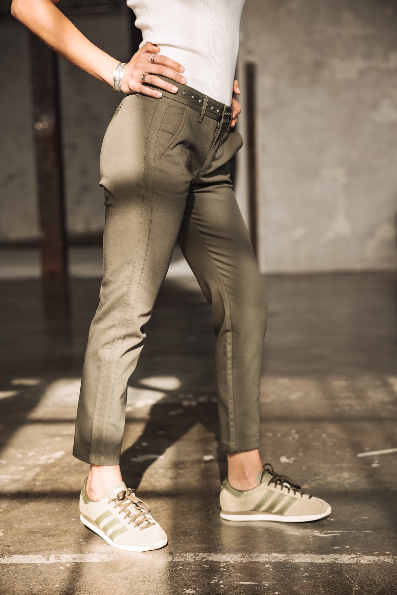 

Pantalones slim-fit Mujer Claudia Polyneo Light four leaf clover | Freeman T. Porter