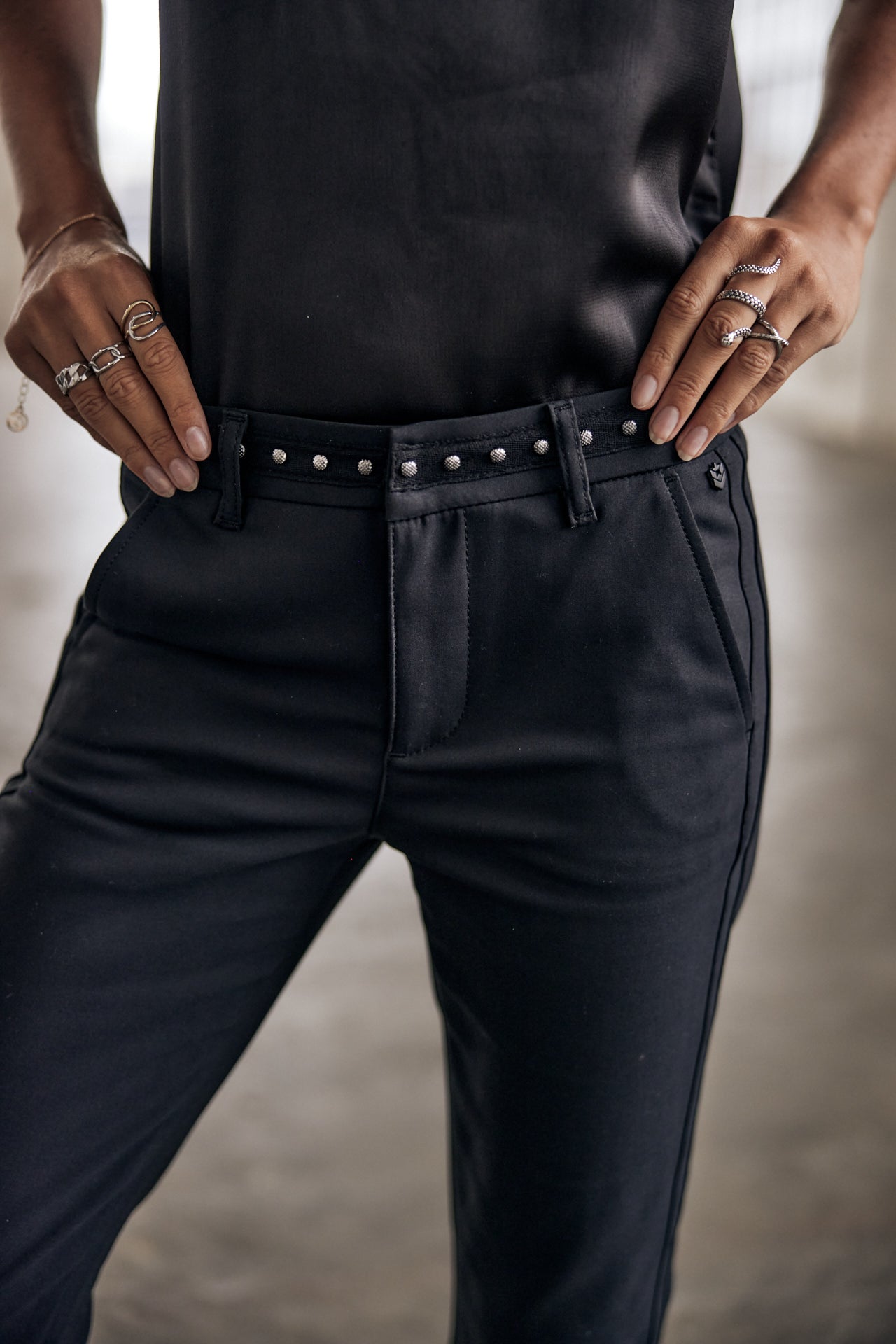 
              

City slim broek 7/8 Dames Claudia Polyneo black | Freeman T. Porter
            