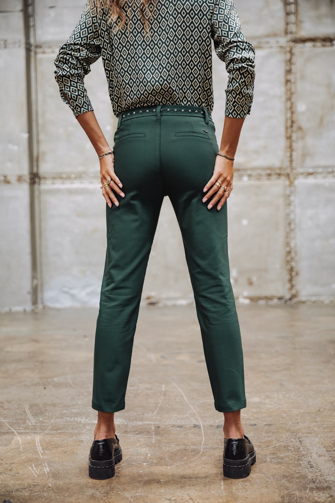 

Pantalon city slim Femme Claudia Polyneo green gables | Freeman T. Porter