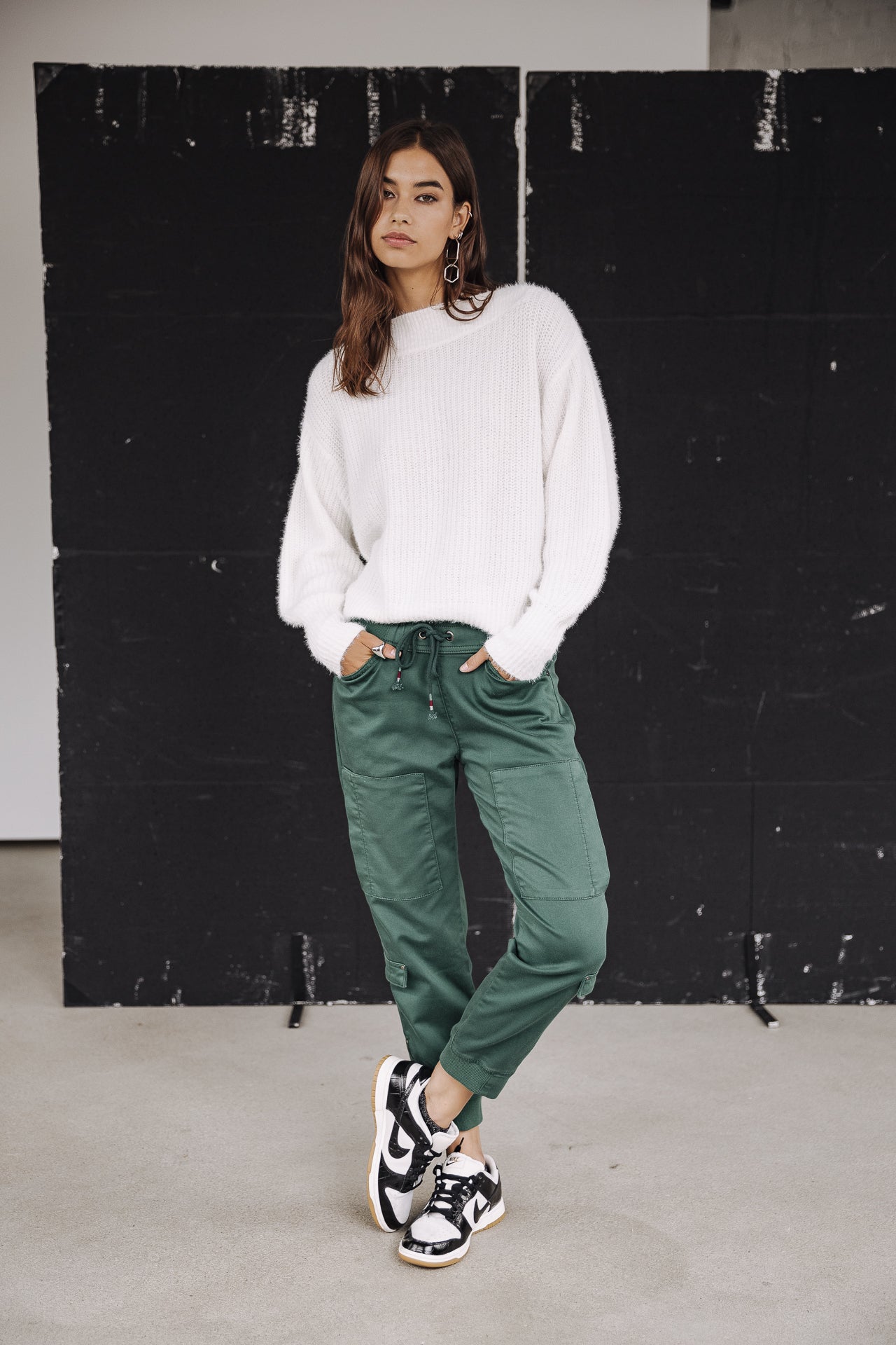

Pantalon cargo slim Femme Celine Dobby evergreen | Freeman T. Porter