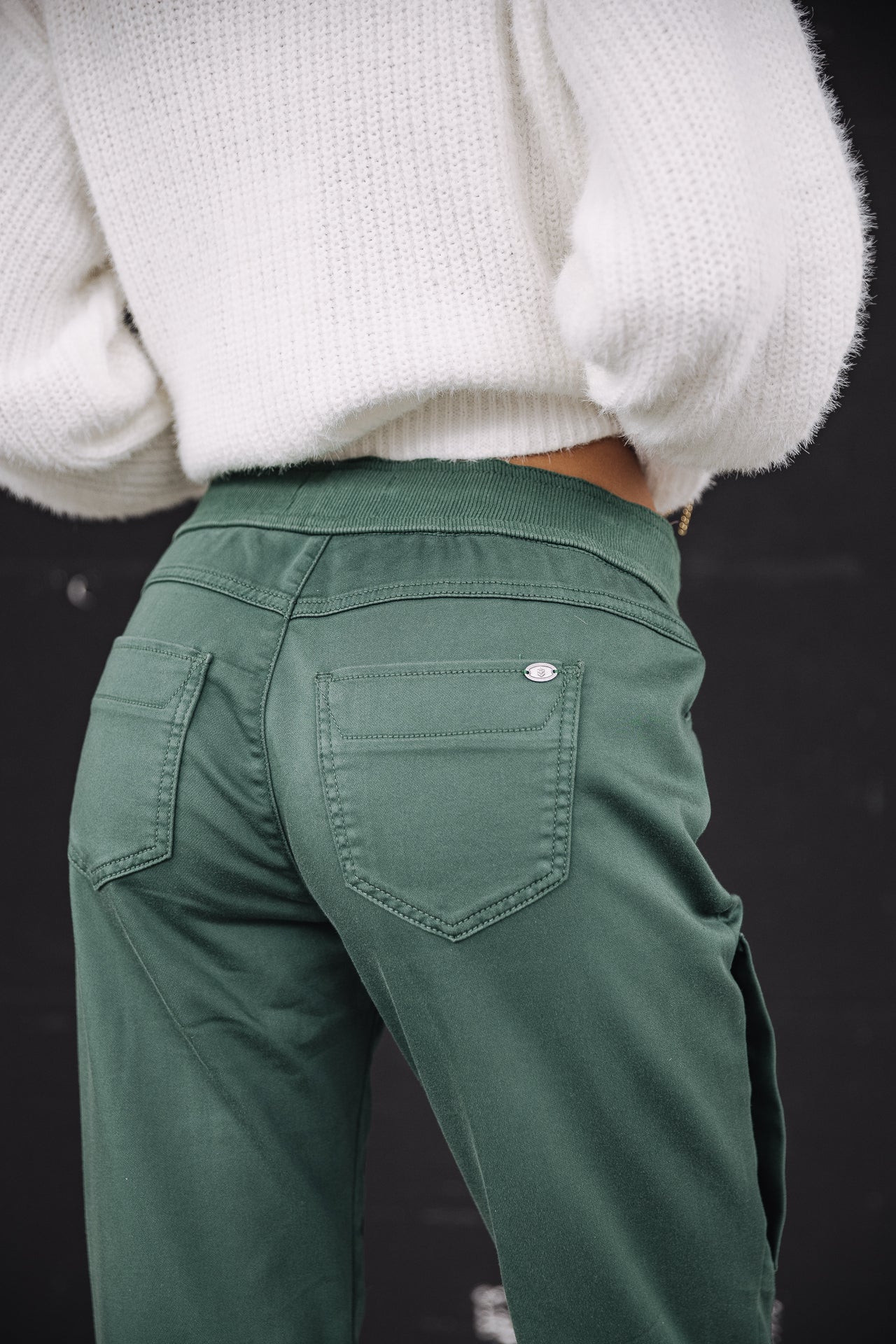 

Pantalon cargo slim Femme Celine Dobby evergreen | Freeman T. Porter