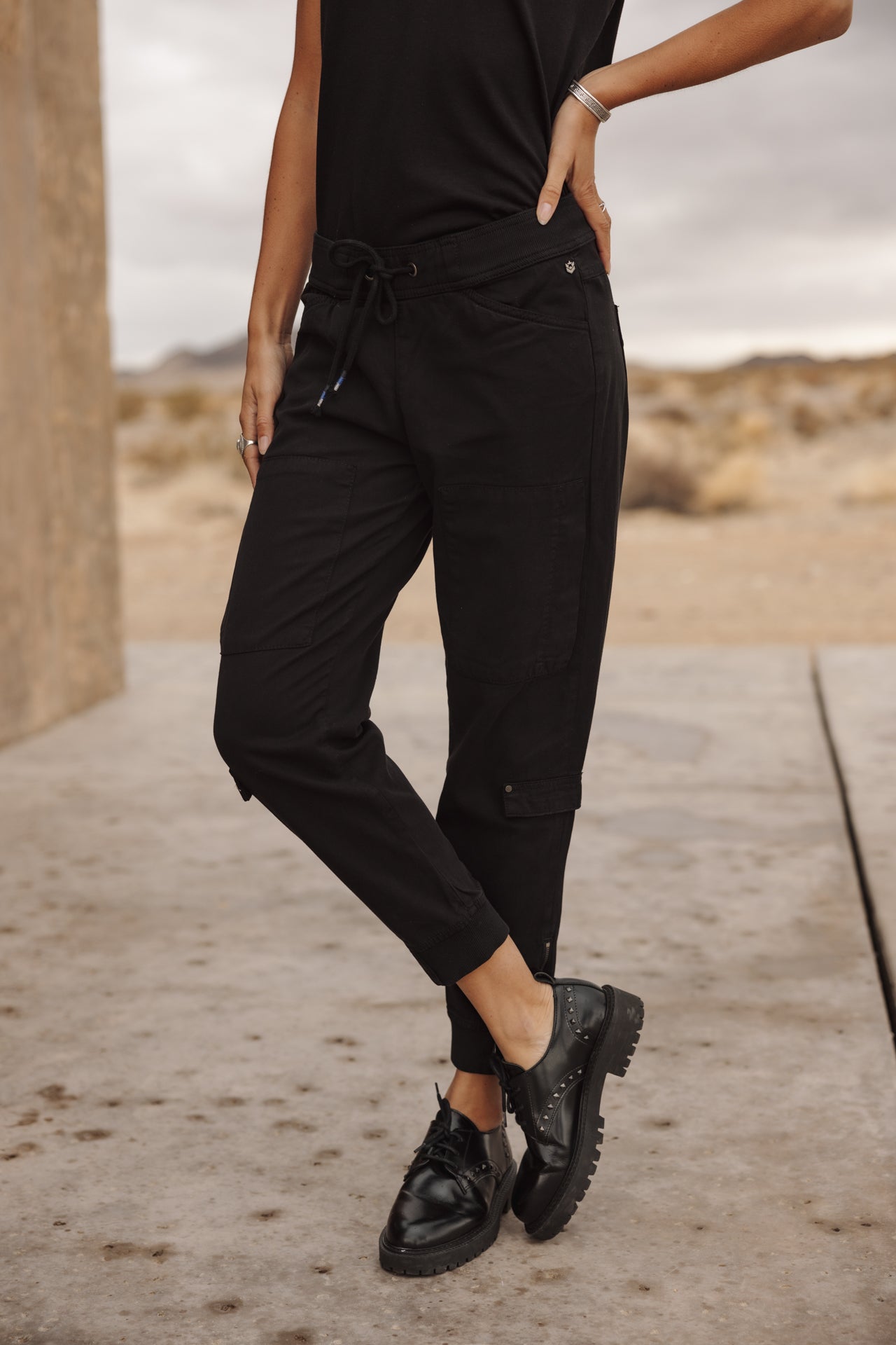 

Cargo pants Woman Celine Jazz black | Freeman T. Porter