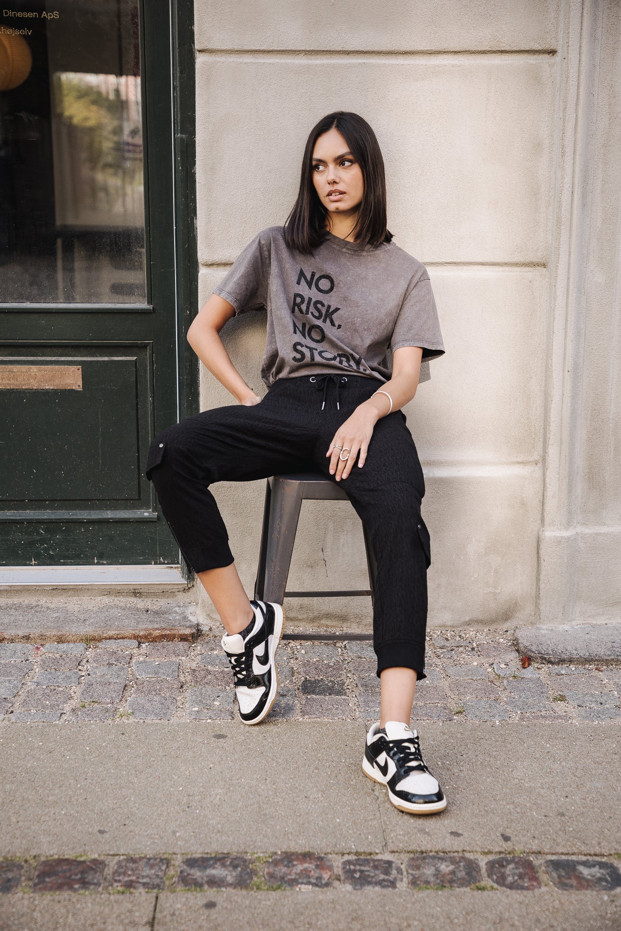 

Pantalon cargo Femme Celine Sapa black | Freeman T. Porter
