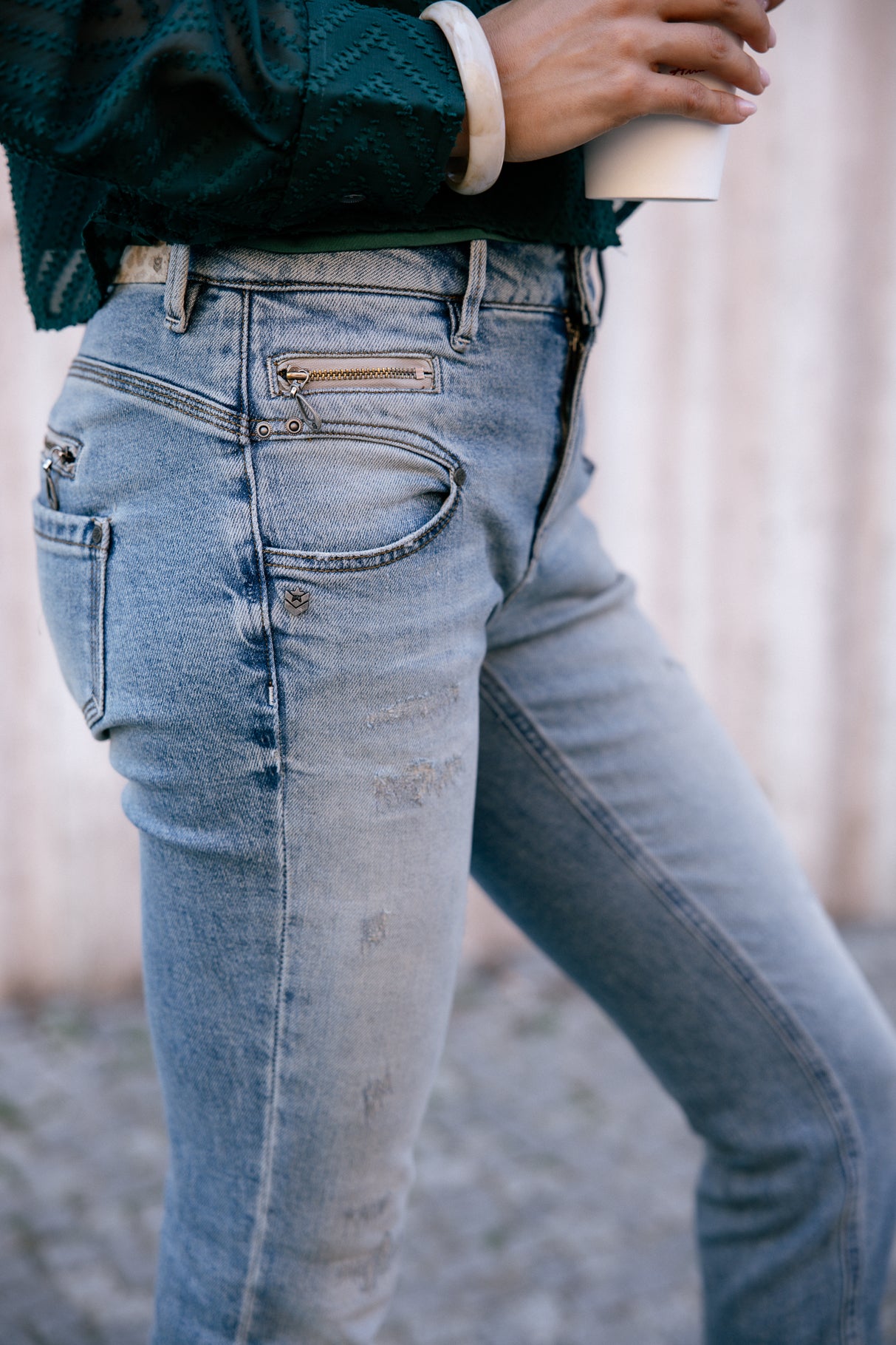 
              

Jeans slim taille haute Femme Alexa High Waist Cropped shark | Freeman T. Porter
            