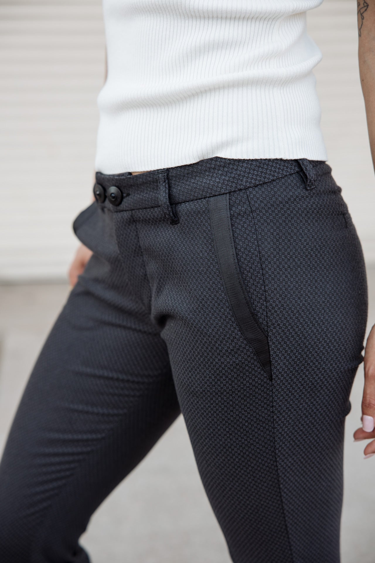 

Super-slim pants Woman Tessa Colish ebony | Freeman T. Porter