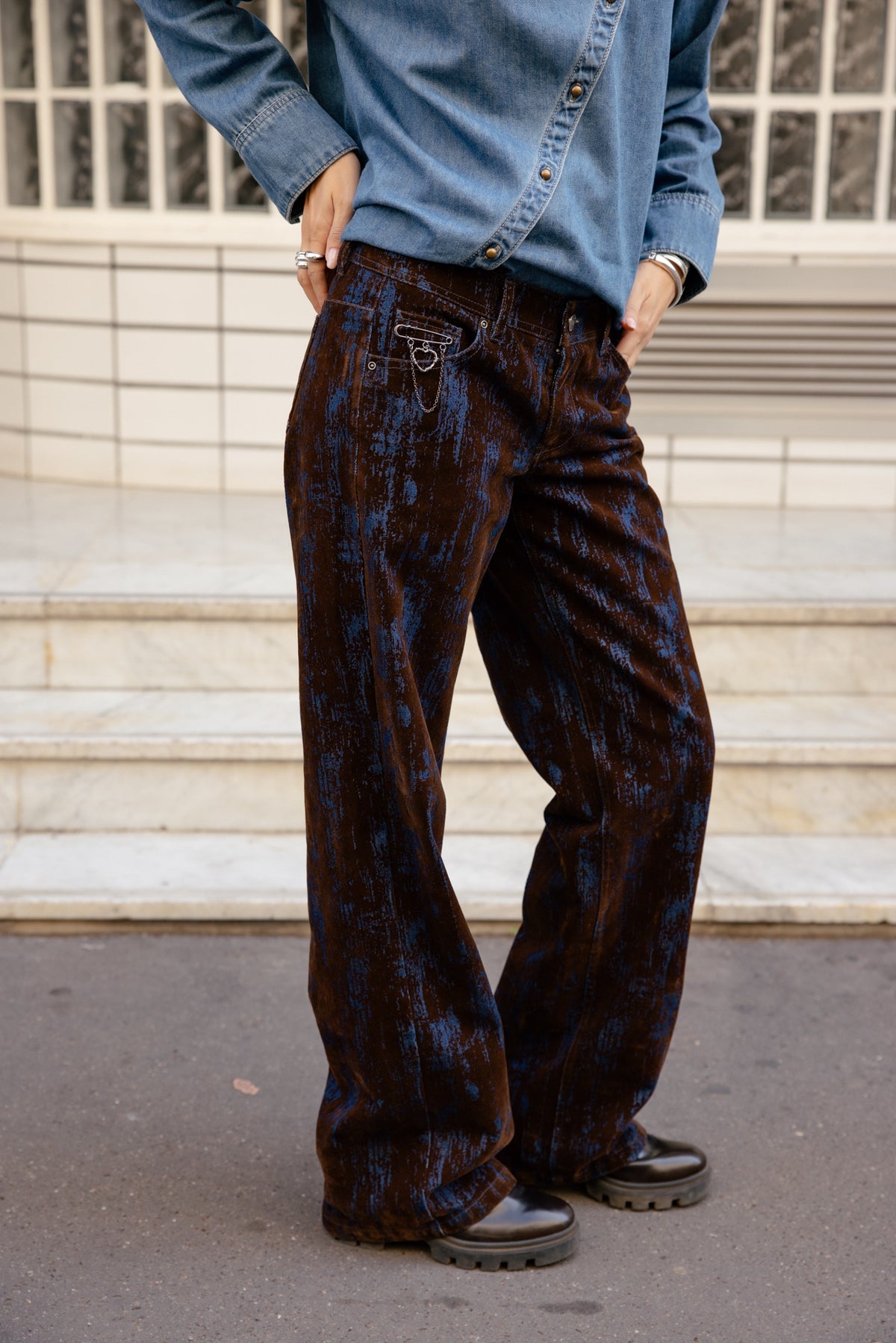 

Low Waist Wide Leg Jeans Damen Agatha titanite brown | Freeman T. Porter