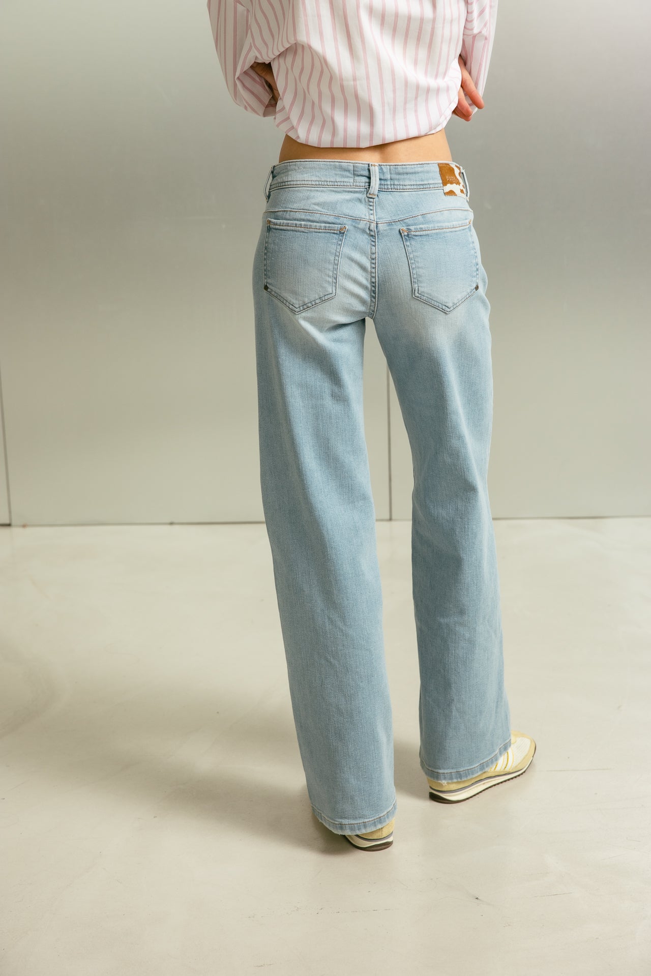 

Jeans large taille basse Femme Agatha samba light | Freeman T. Porter