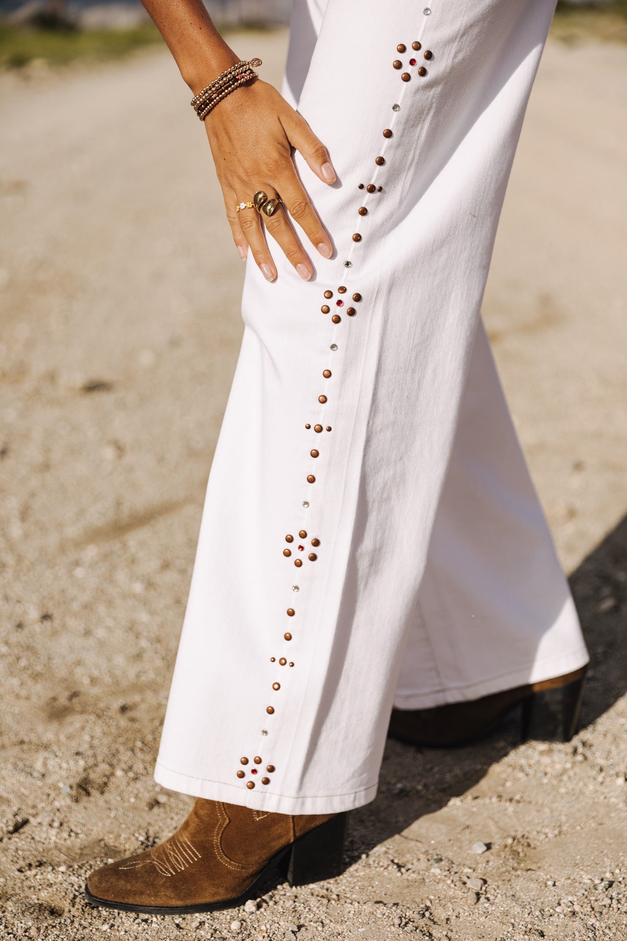

Pantalon large Femme Agatha Andalousia off white | Freeman T. Porter