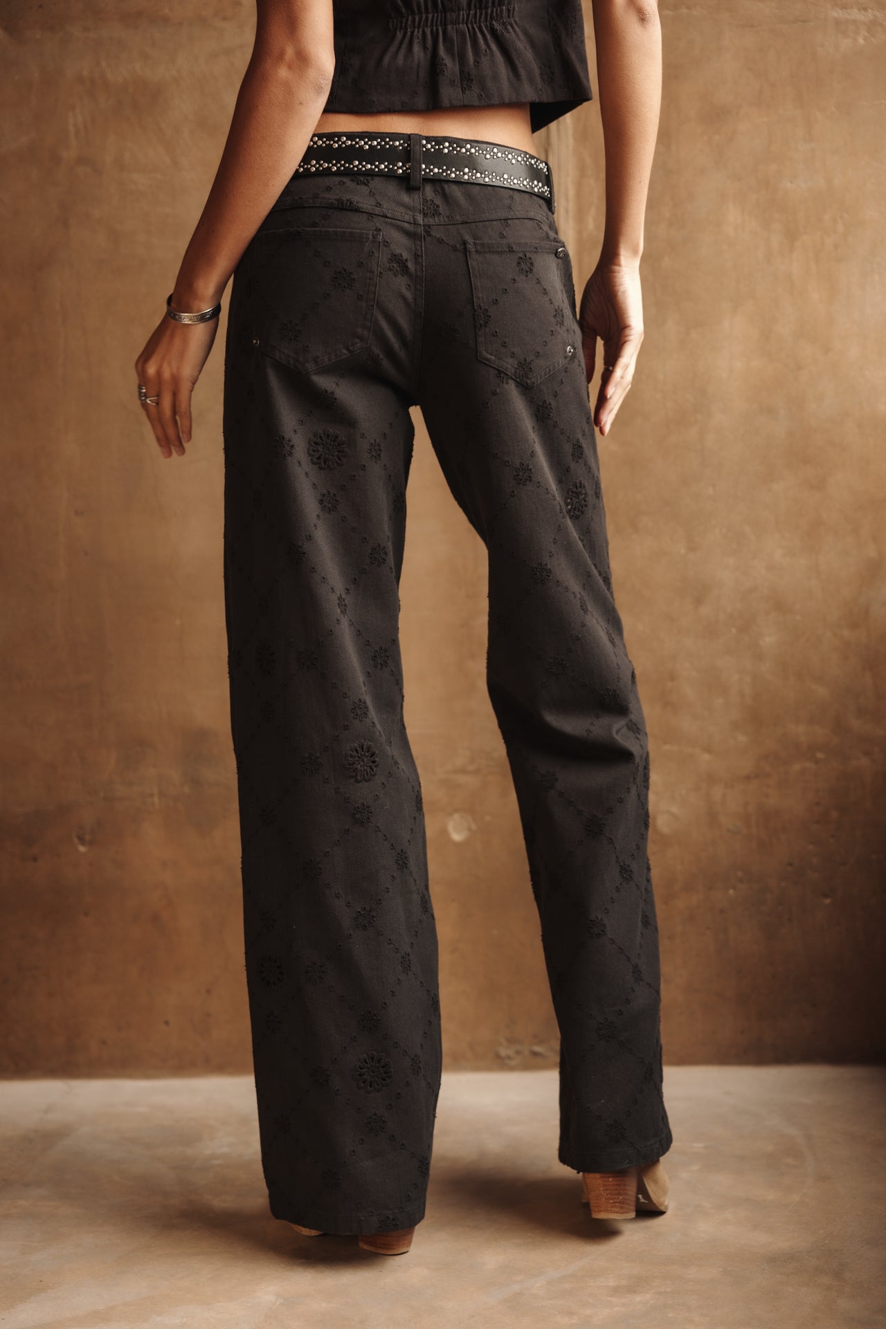 

Wide-leg pants Woman Agatha Boheme black | Freeman T. Porter