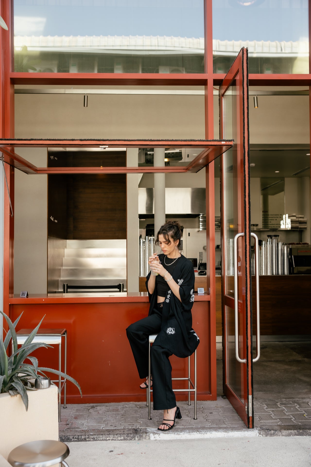 

Weite Hose mit niedriger Taille Damen Agatha Lace black | Freeman T. Porter