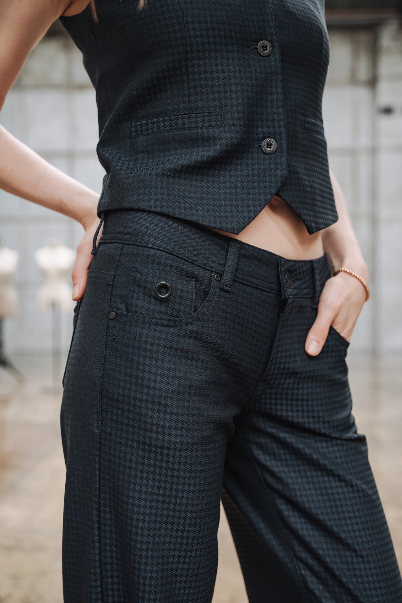 

Pantalon large taille basse Femme Agatha Lawlands peacoat | Freeman T. Porter