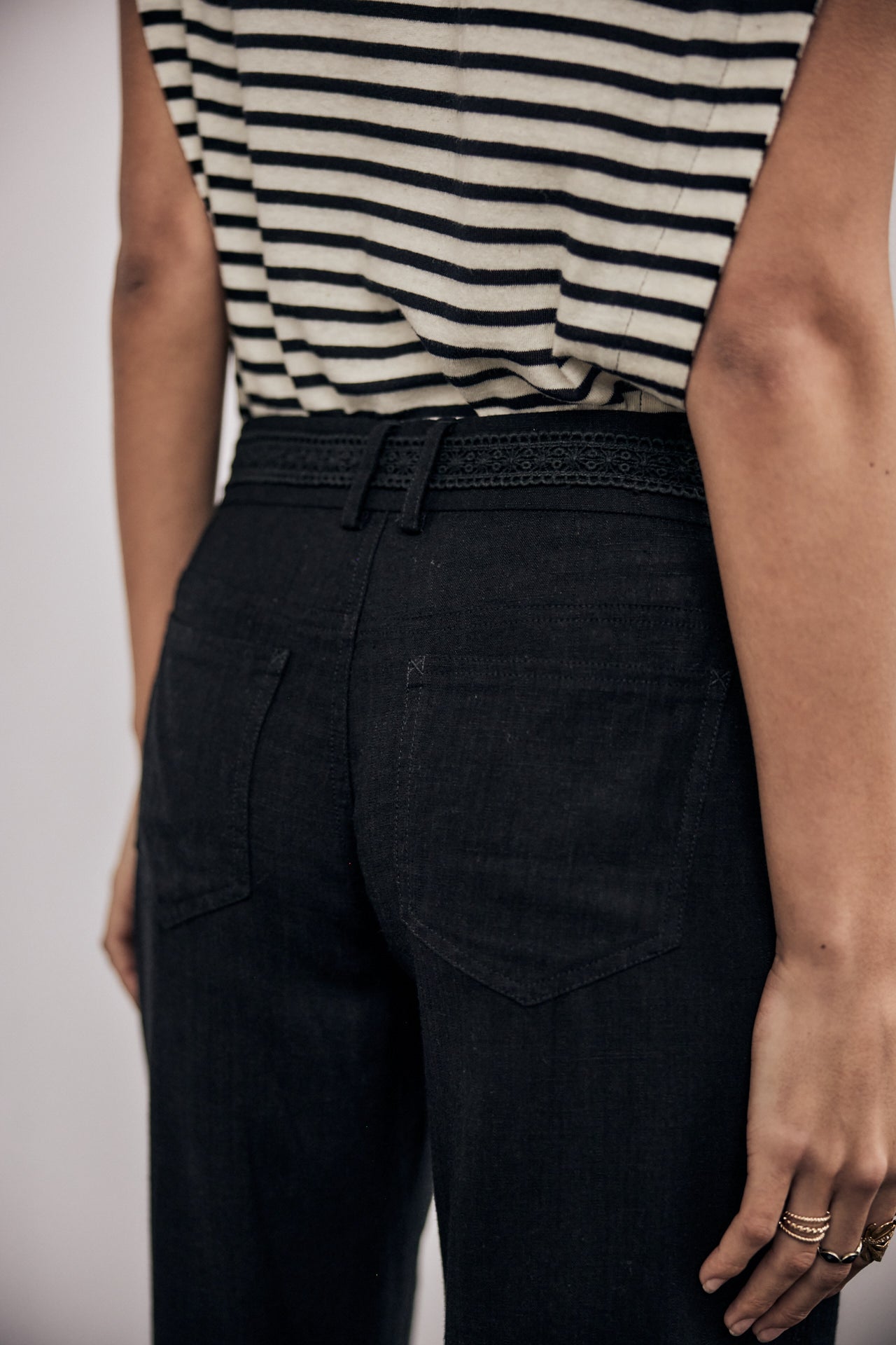 

Pantalon large en lin Femme Agatha Plain Linen black | Freeman T. Porter