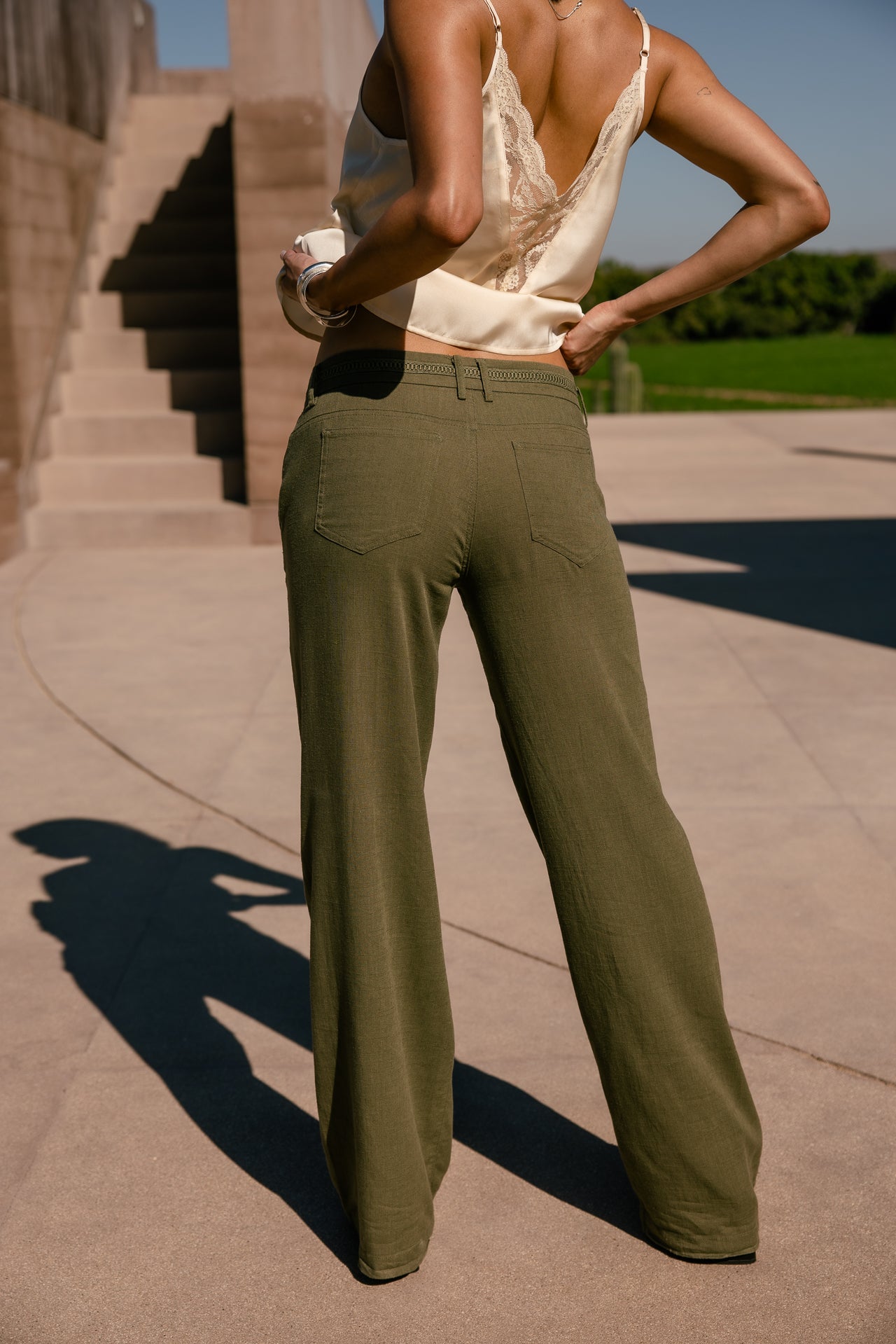 

Pantalon large taille basse Femme Agatha Plain Linen martini olive | Freeman T. Porter