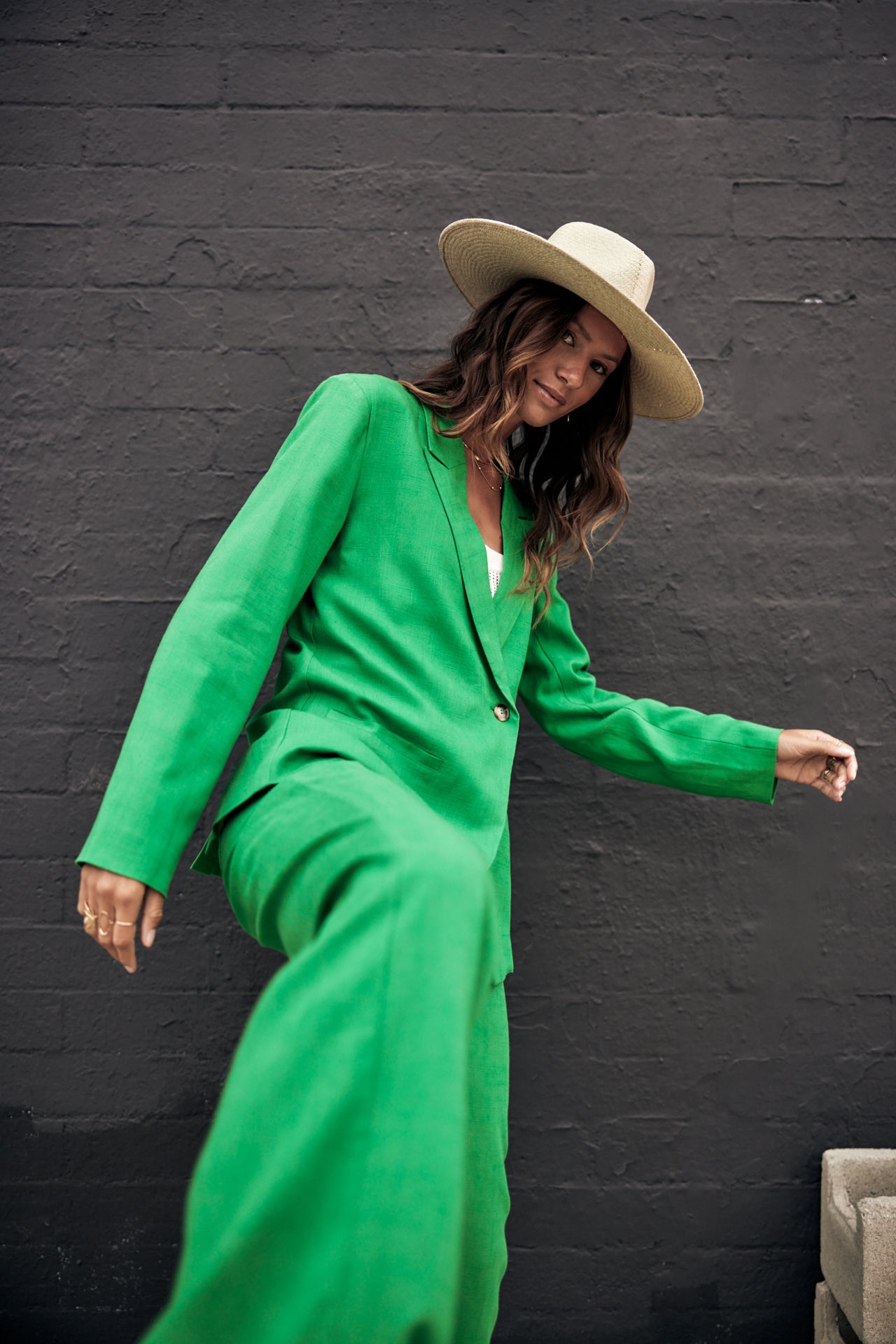 

Wide-leg low-waist trousers Women Agatha Plain Linen jolly green | Freeman T. Porter
