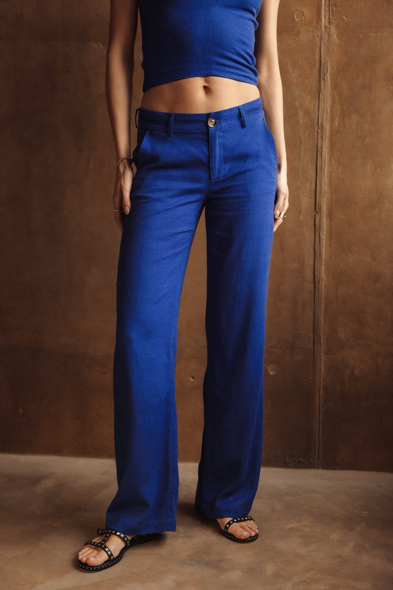   
            

Weite Leinenhose Frau Agatha dazzling blue | Freeman T. Porter
          