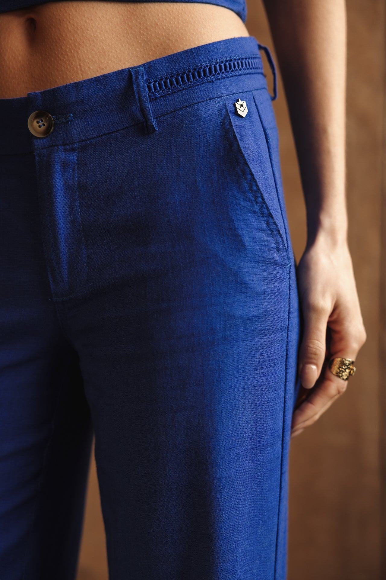 
              

Weite Leinenhose Frau Agatha dazzling blue | Freeman T. Porter
            