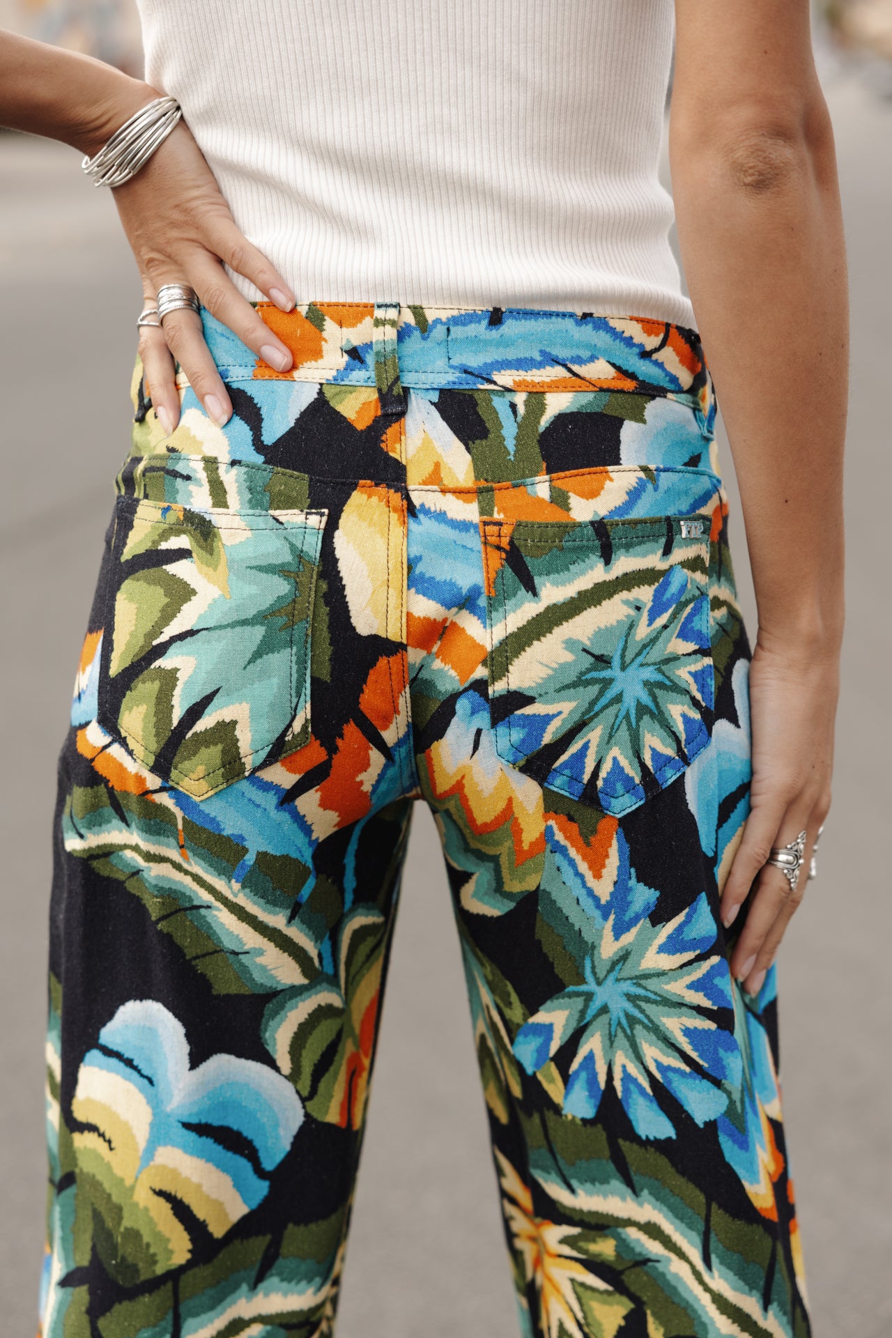 

Pantalones anchos Mujer Agatha Parrot peacoat | Freeman T. Porter