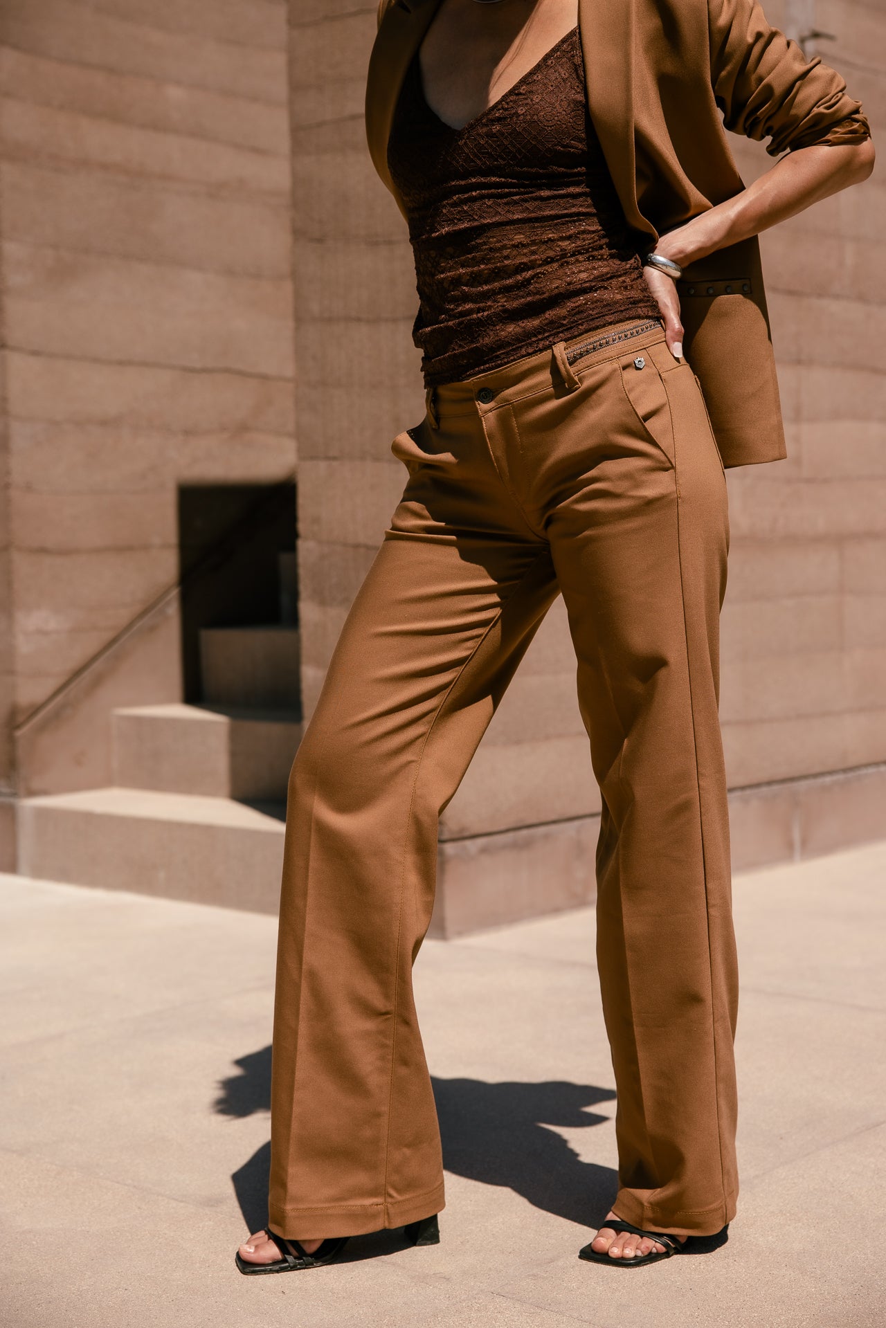 

Pantalon large taille basse Femme Agatha Polyneo coffee | Freeman T. Porter