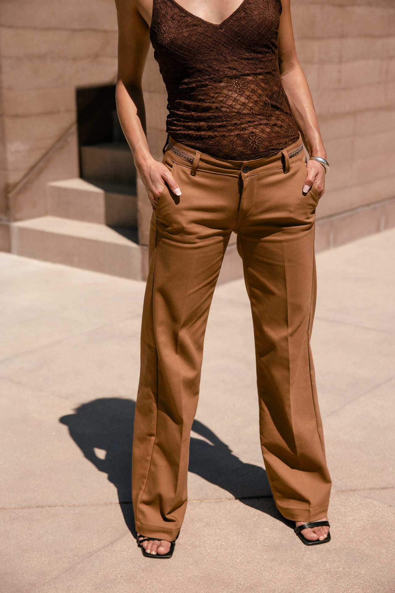 

Pantalon large taille basse Femme Agatha Polyneo coffee | Freeman T. Porter