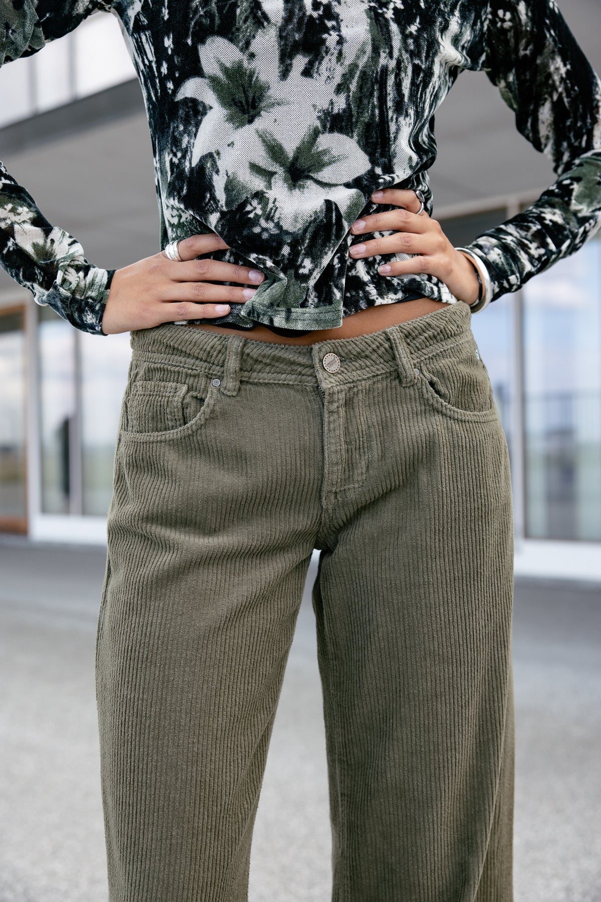 

Low rise wide leg broek Dames Agatha Veluto forest night | Freeman T. Porter