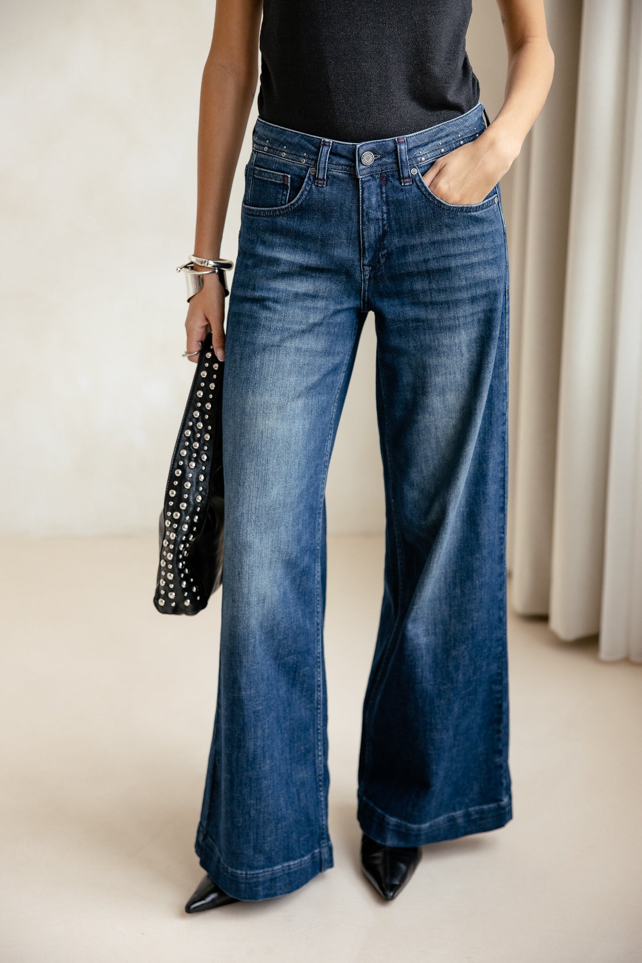   
            

Super wide jeans Dames Miley boxy | Freeman T. Porter
          