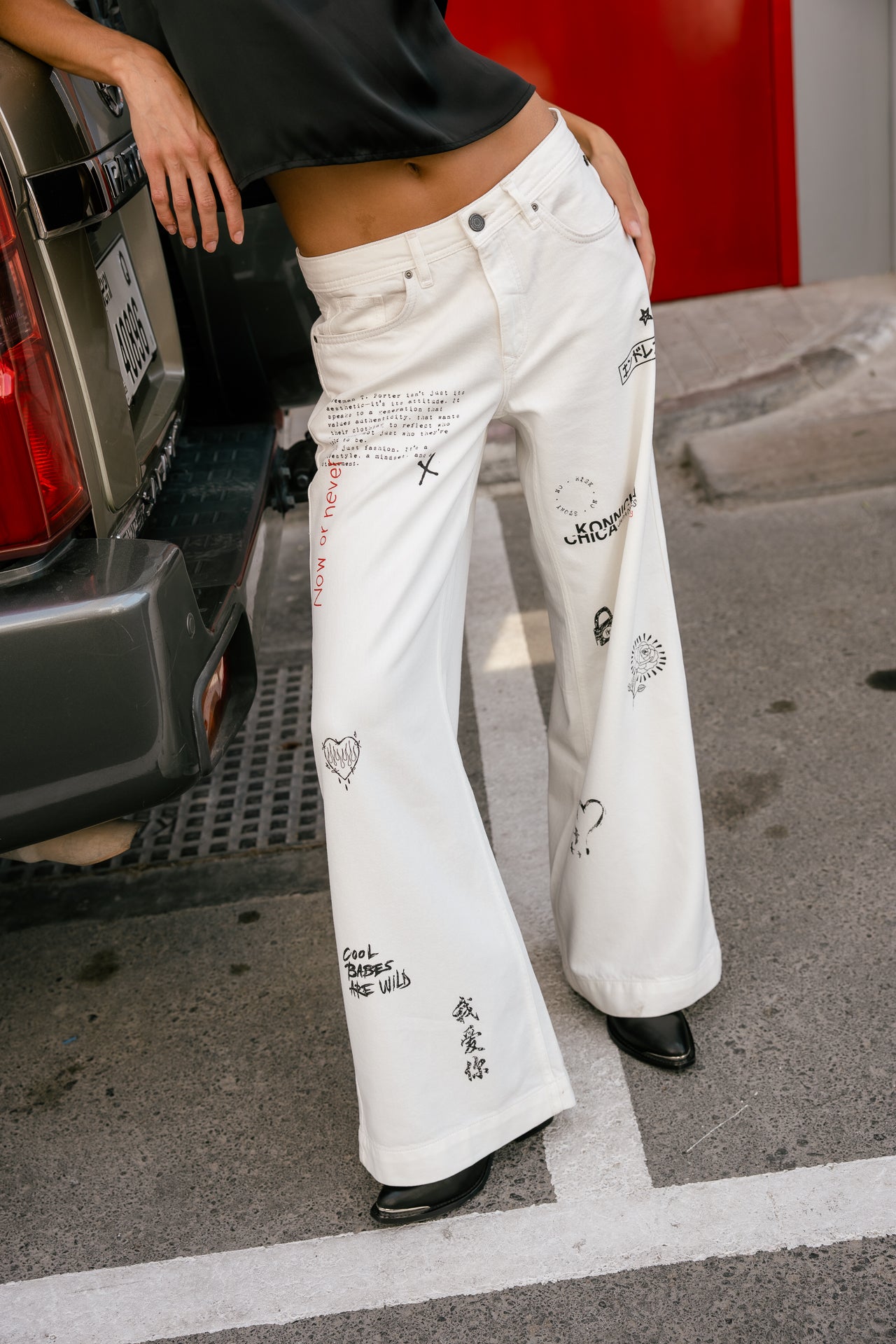 

Pantalon large  Femme Miley Caicos Print off white | Freeman T. Porter