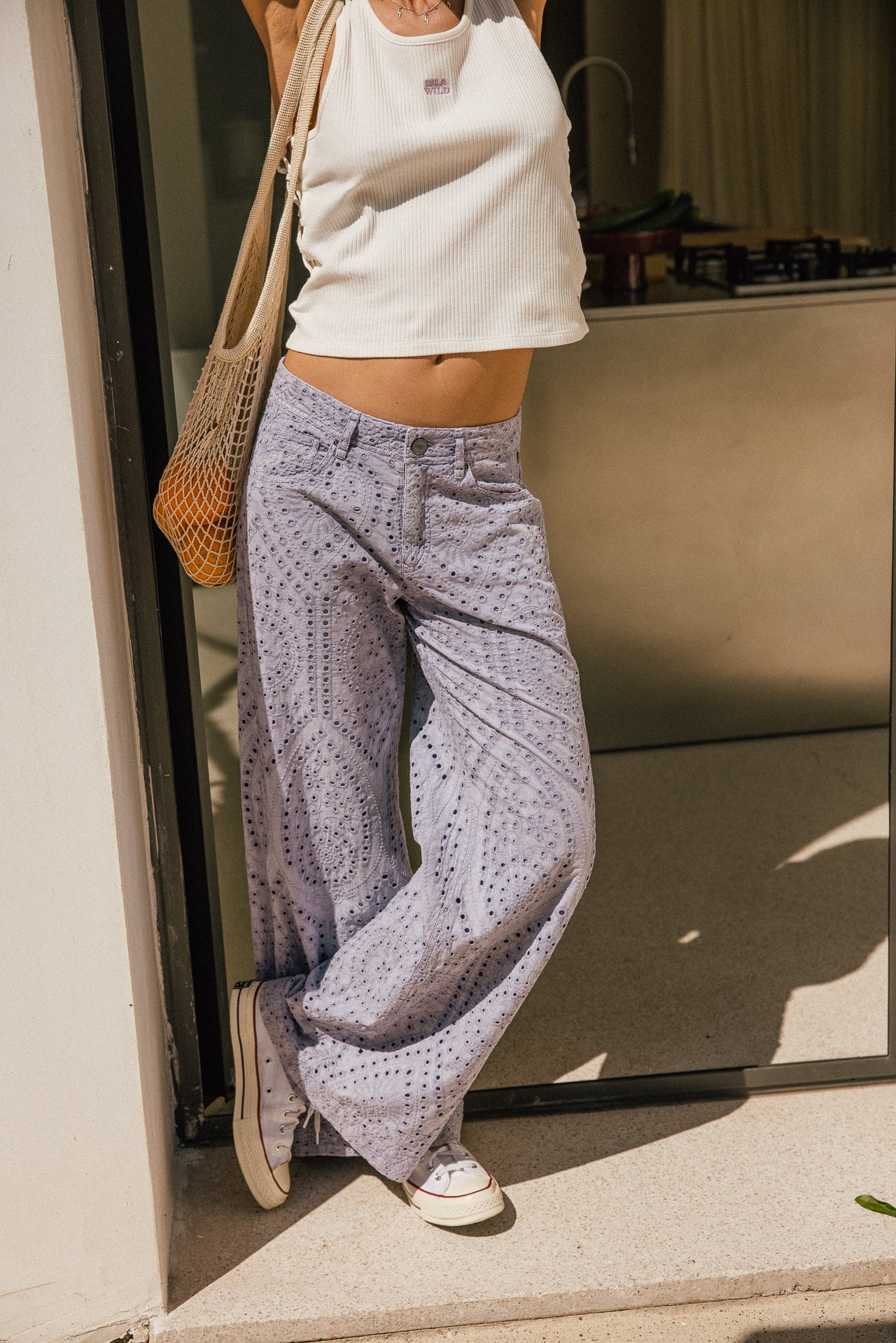 

Pantalon large à broderie anglaise Femme Miley Embroidery lila | Freeman T. Porter
