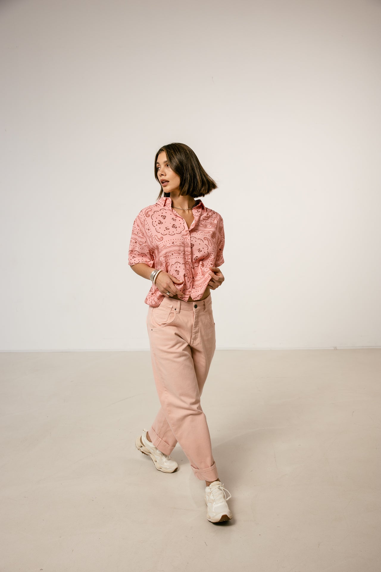 

Pantalon boyfriend 7/8 Femme Robyn Magestic silver pink | Freeman T. Porter