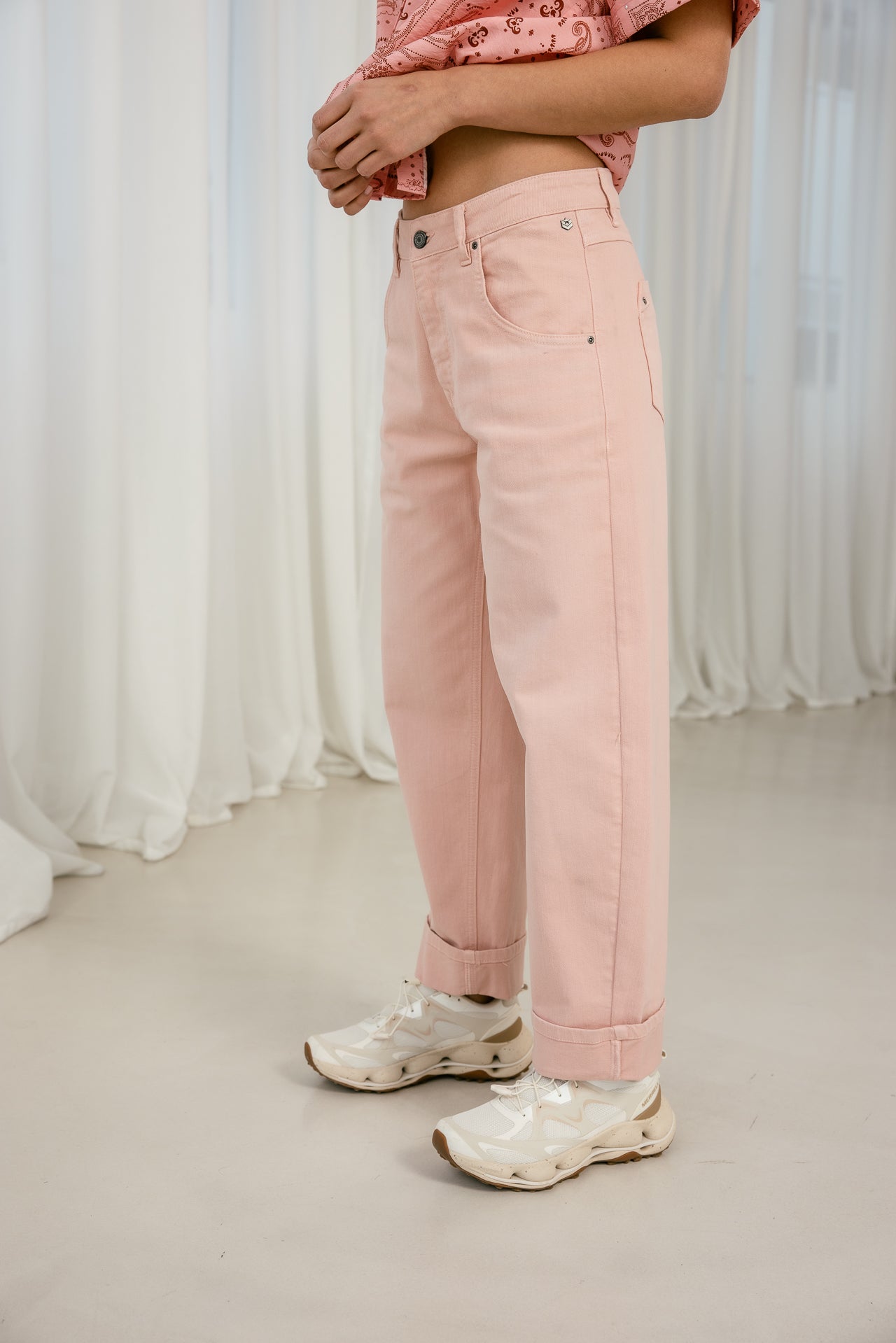 

Pantalon boyfriend 7/8 Femme Robyn Magestic silver pink | Freeman T. Porter