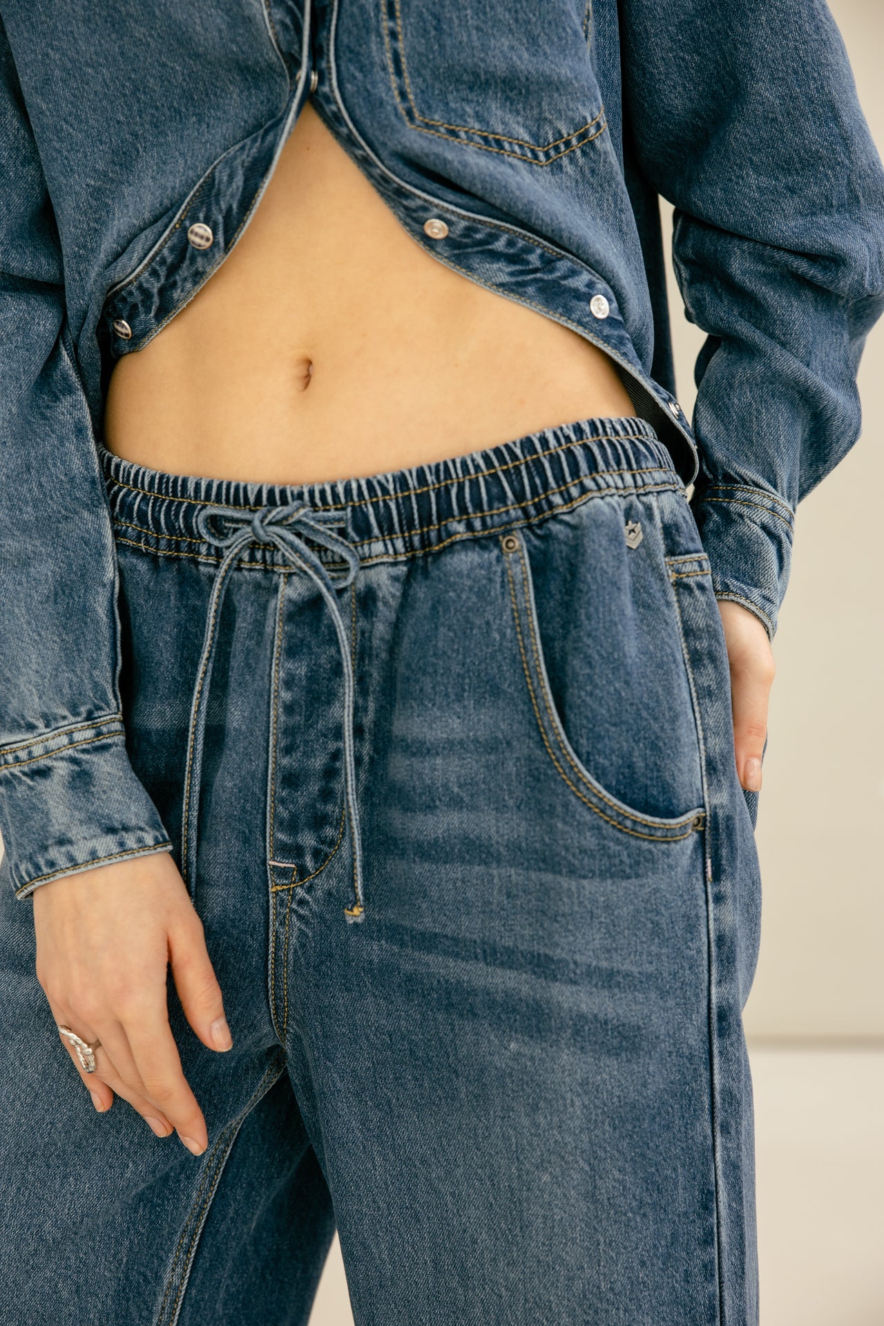 
              

Jeans large taille élastiquée Femme Leia winner med | Freeman T. Porter
            