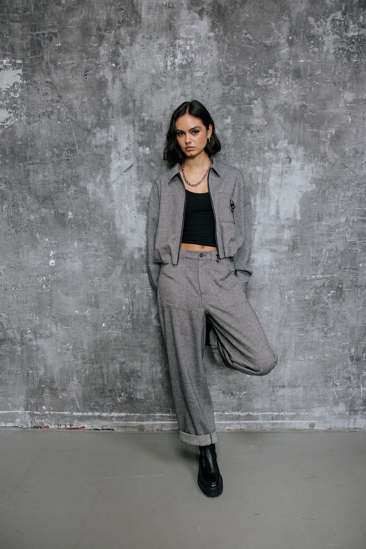 
              

Pantalon workwear 7/8 Femme Naya Dalton ultimate grey | Freeman T. Porter
            