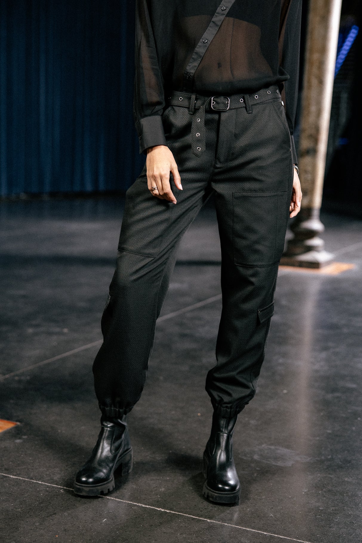 
              

Cargo pants Women Ciara Lucero black | Freeman T. Porter
            