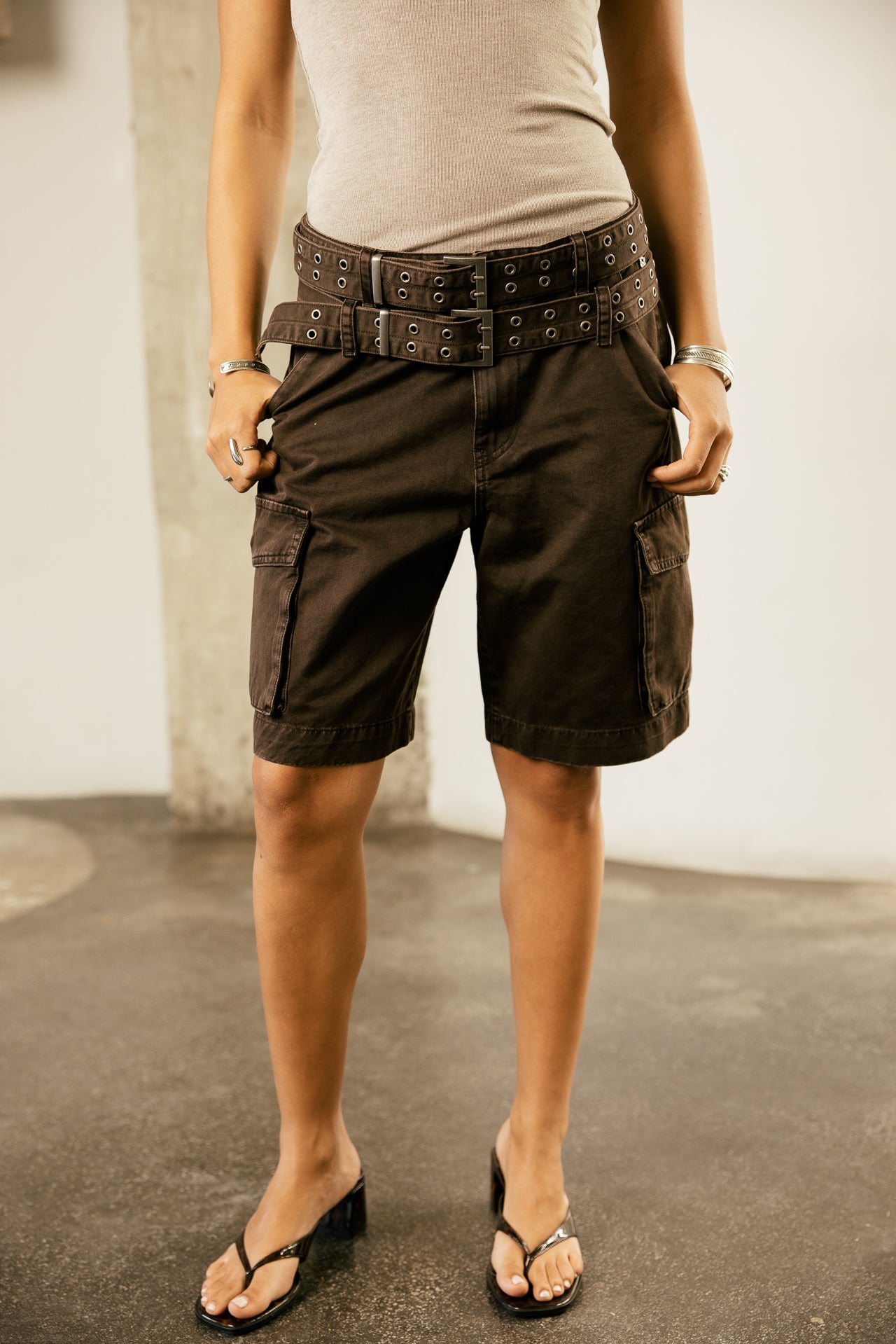 

Langer weiter Cargo-Short mit tiefem Schritt Damen Soann Peace chocolate torte | Freeman T. Porter