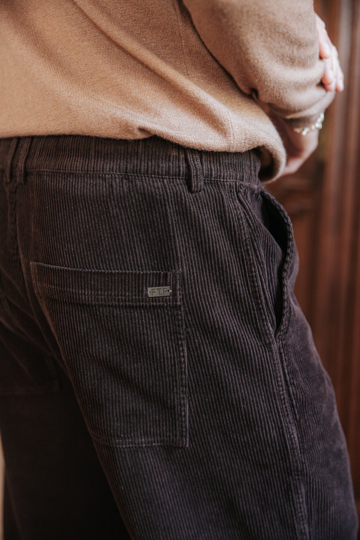 

Pantalón de pana Hombre Yoric Corduroy chocolate torte | Freeman T. Porter