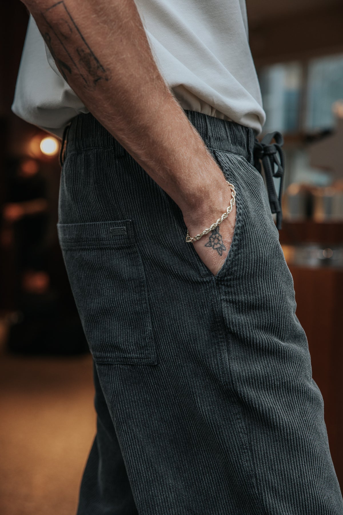 

Cordhose Herren Yoric Corduroy washed grey | Freeman T. Porter