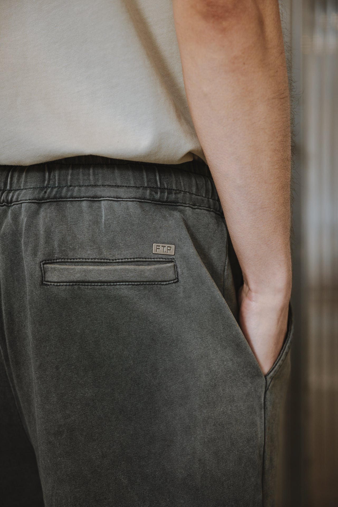 

Pantalon jogging Homme Miles Alpha green grey | Freeman T. Porter