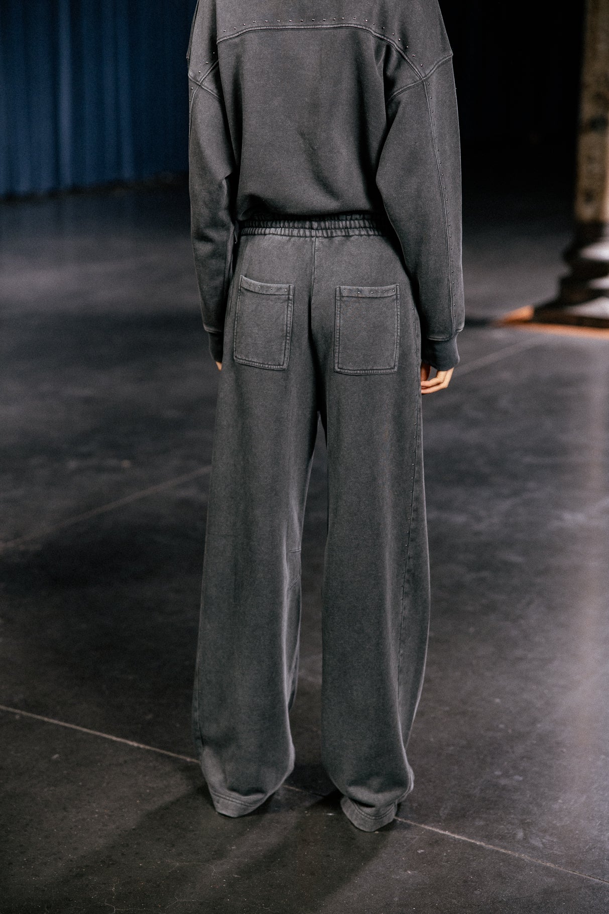 

Pantalon barrel Femme Kalim grey | Freeman T. Porter