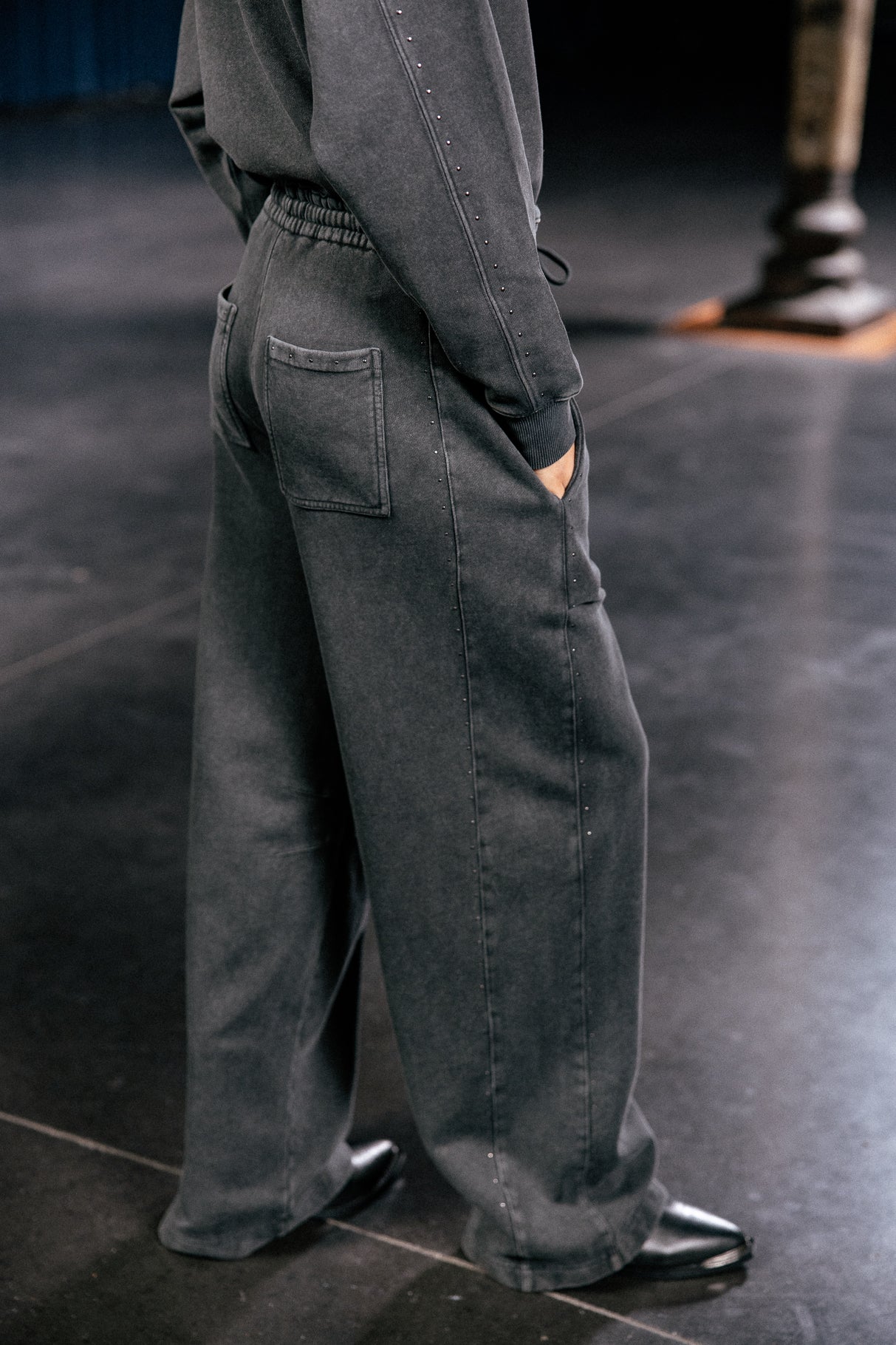 

Pantalon barrel Femme Kalim grey | Freeman T. Porter