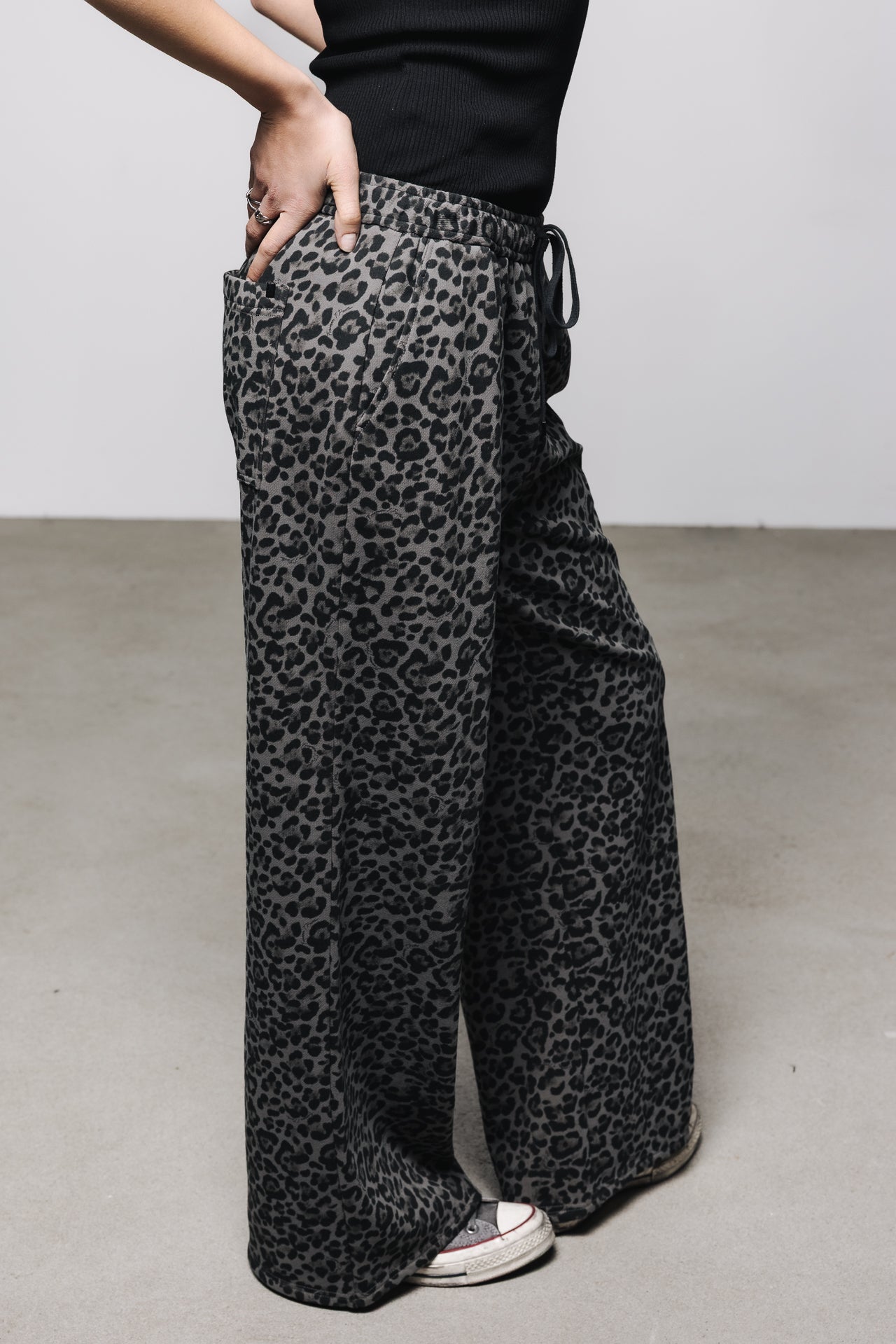 
              

Pantalones jogging estampados Mujer Vamor Leo grey | Freeman T. Porter
            