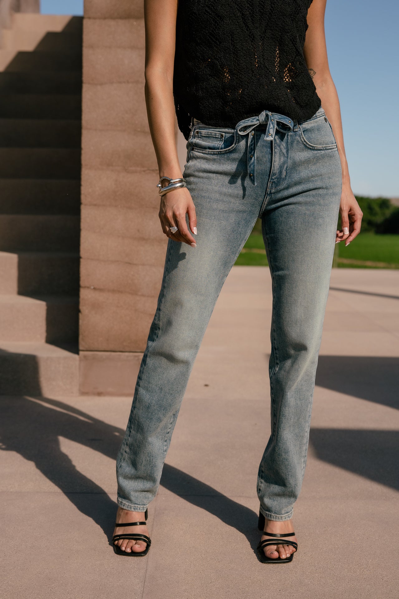   
            

Jeans droit taille haute Femme Scarlett Long barlton | Freeman T. Porter
          