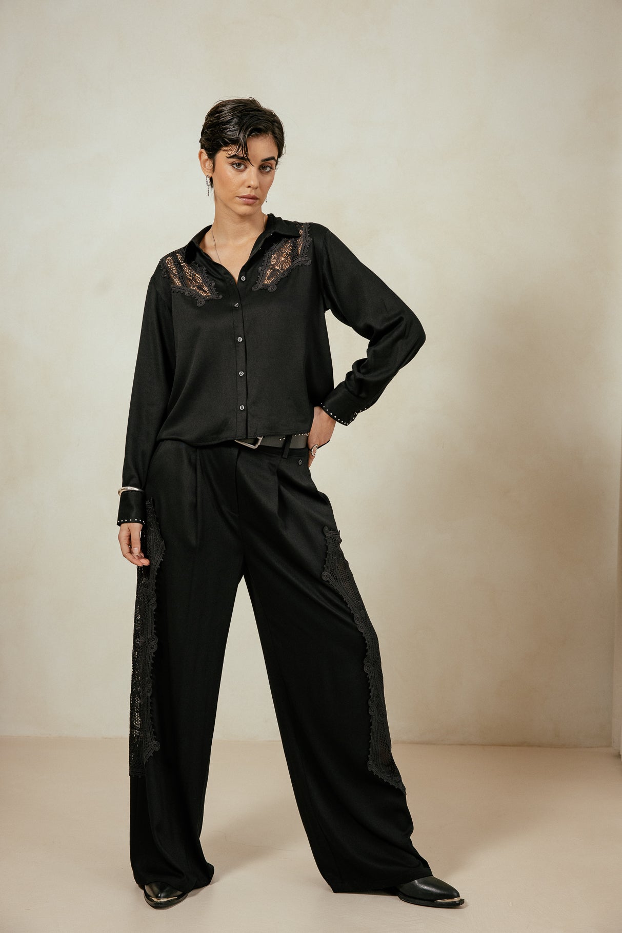   
            

Pantalon large  Femme Palazio black | Freeman T. Porter
          