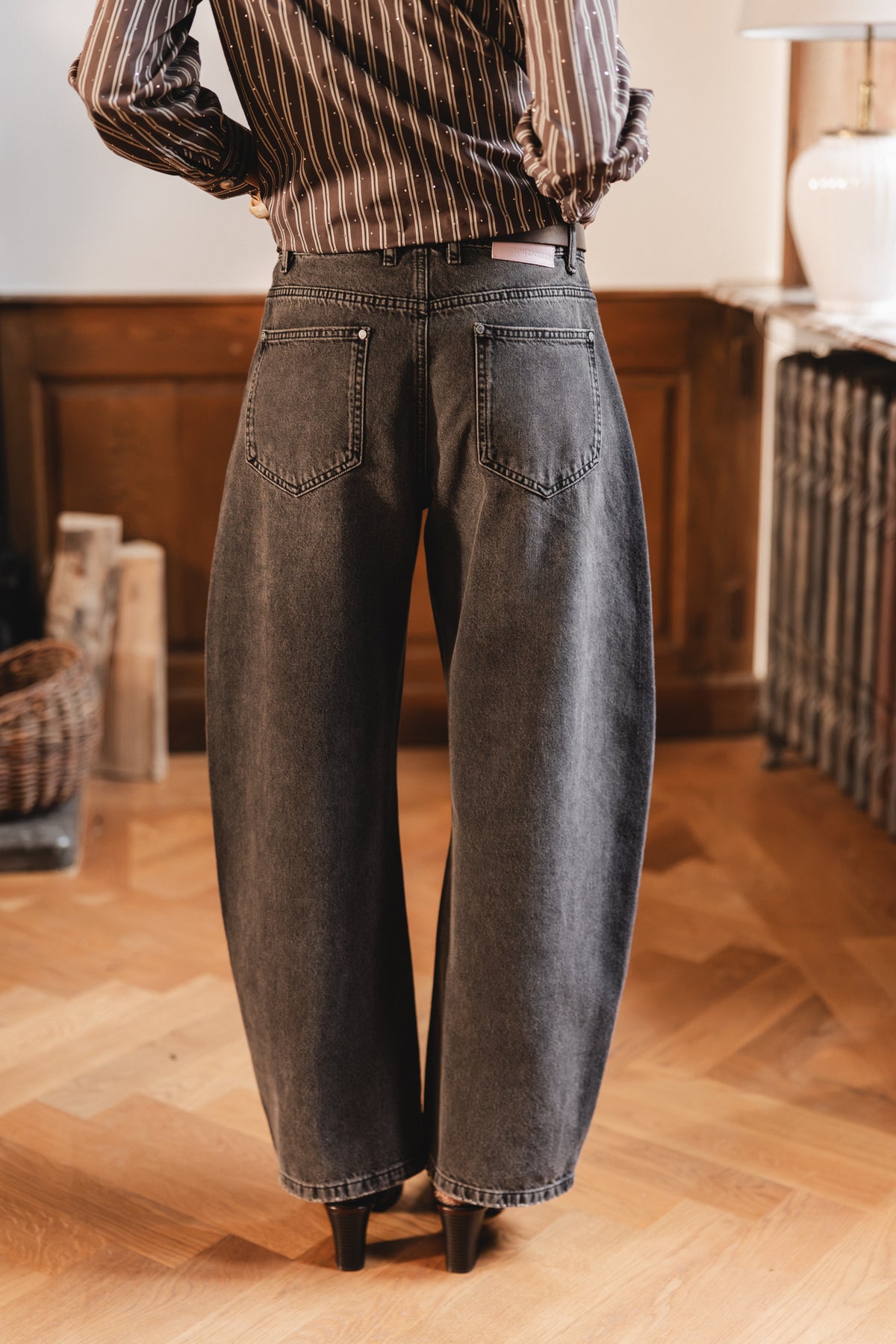 
              

Super Barrel Jeans Mid Waist Damen April blisty | Freeman T. Porter
            