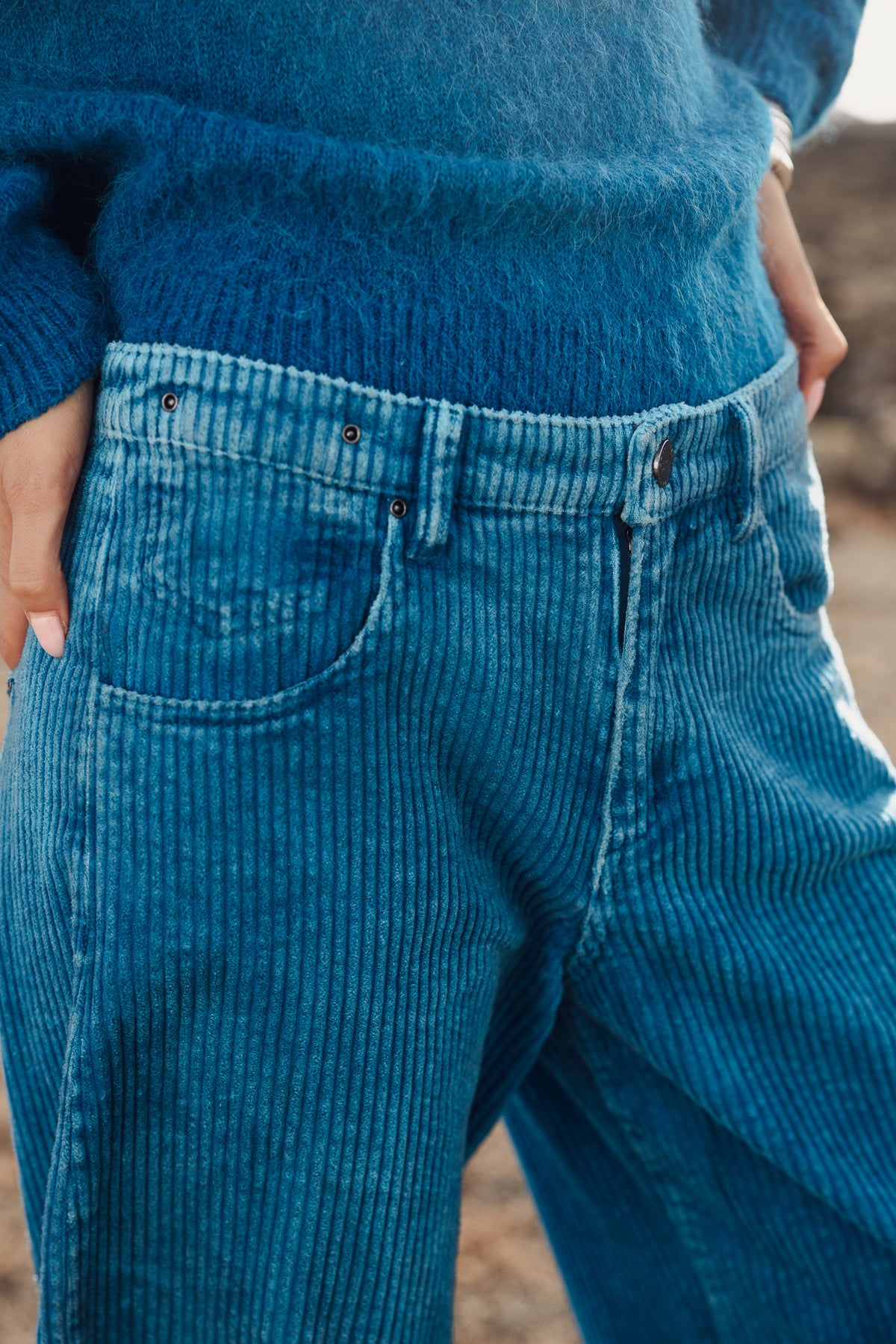 

Mid-Rise Corduroy Barrel Hose Damen April Polar seaport | Freeman T. Porter